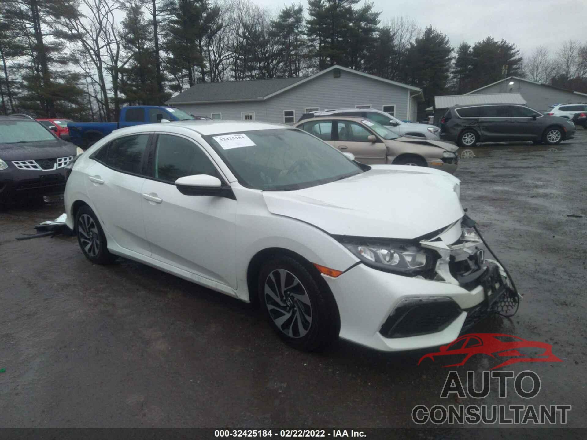 HONDA CIVIC HATCHBACK 2018 - SHHFK7H20JU215429