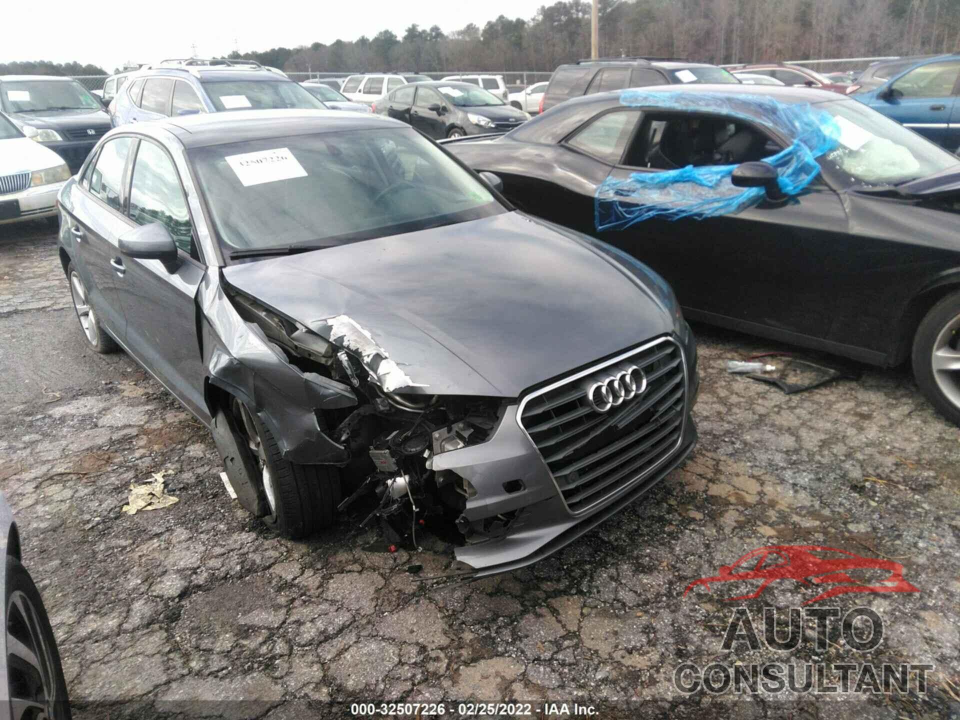 AUDI A3 2016 - WAUA7HFFXG1051016