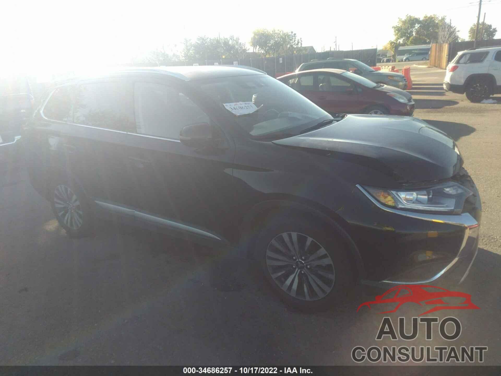MITSUBISHI OUTLANDER 2020 - JA4AZ3A38LJ000986