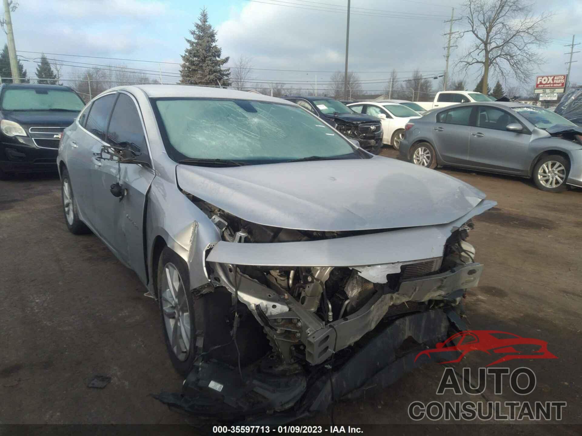 CHEVROLET MALIBU 2018 - 1G1ZD5ST7JF122717