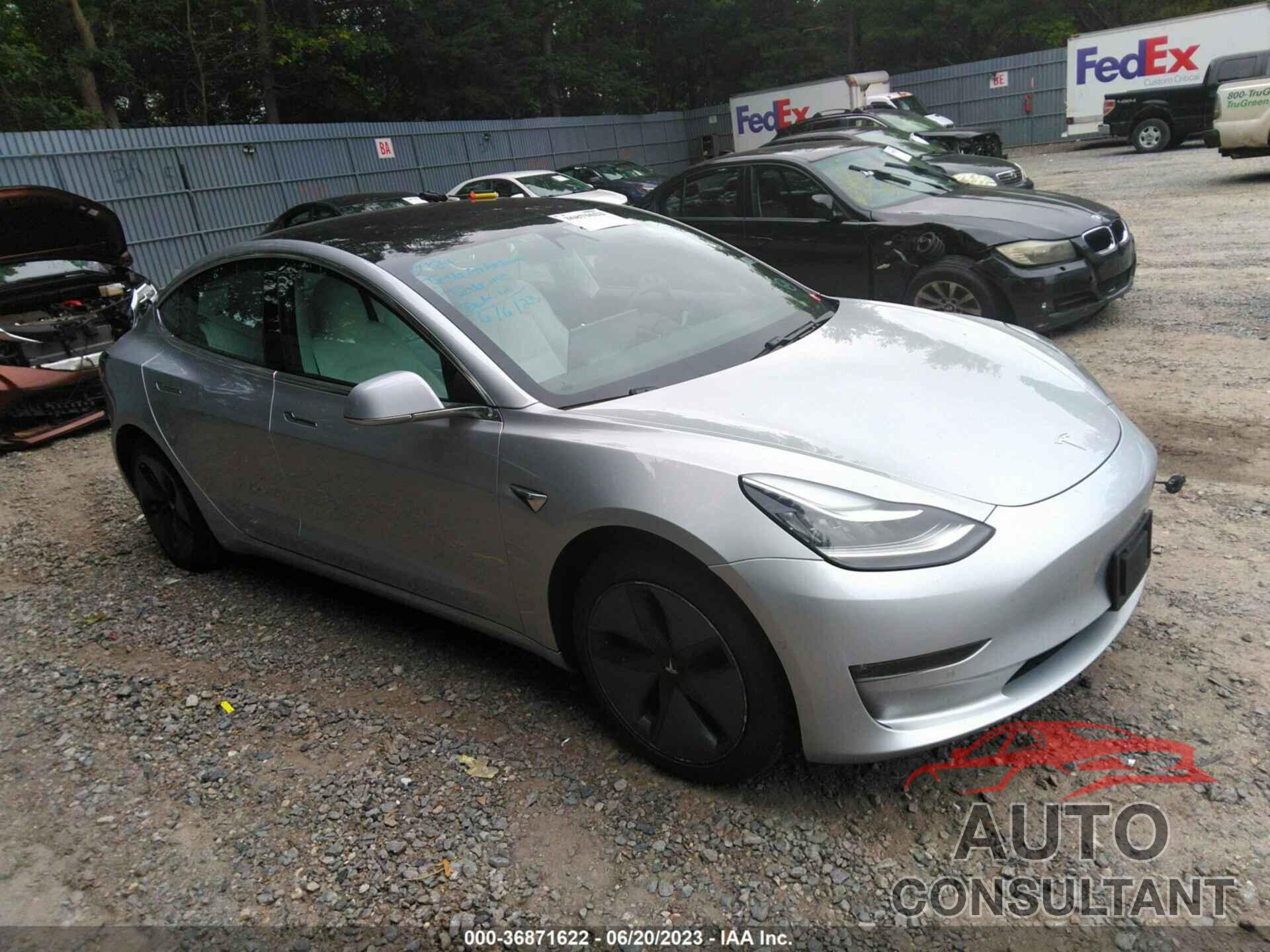 TESLA MODEL 3 2018 - 5YJ3E1EB7JF074839