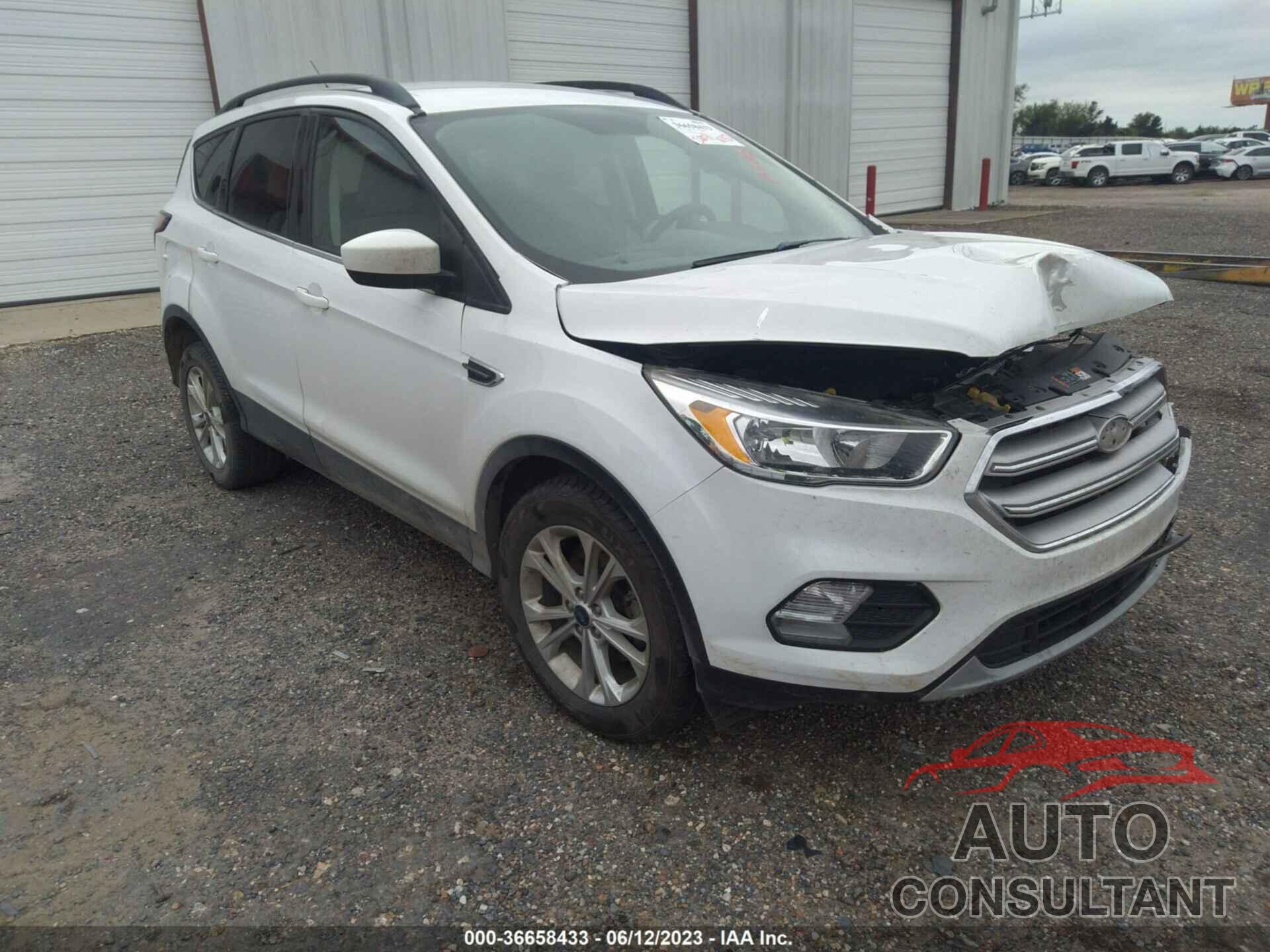 FORD ESCAPE 2018 - 1FMCU0GD4JUD34130