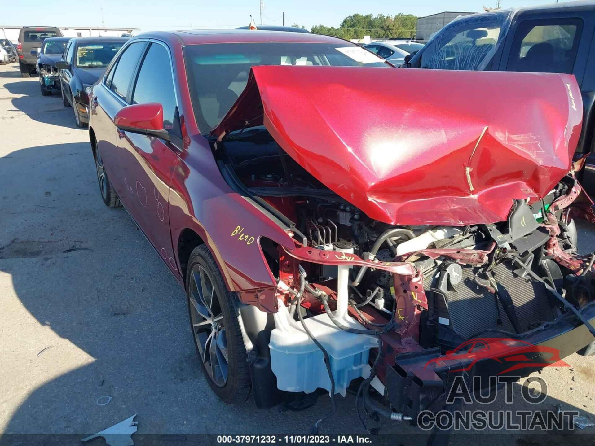 TOYOTA CAMRY 2016 - 4T1BF1FK1GU591864