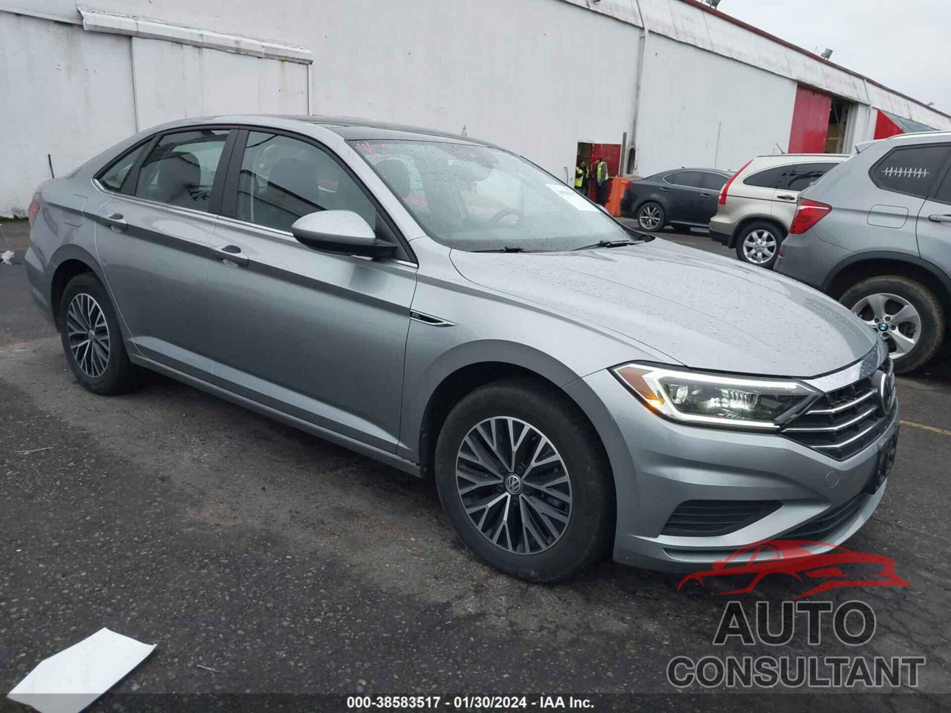 VOLKSWAGEN JETTA 2019 - 3VWE57BU3KM197484