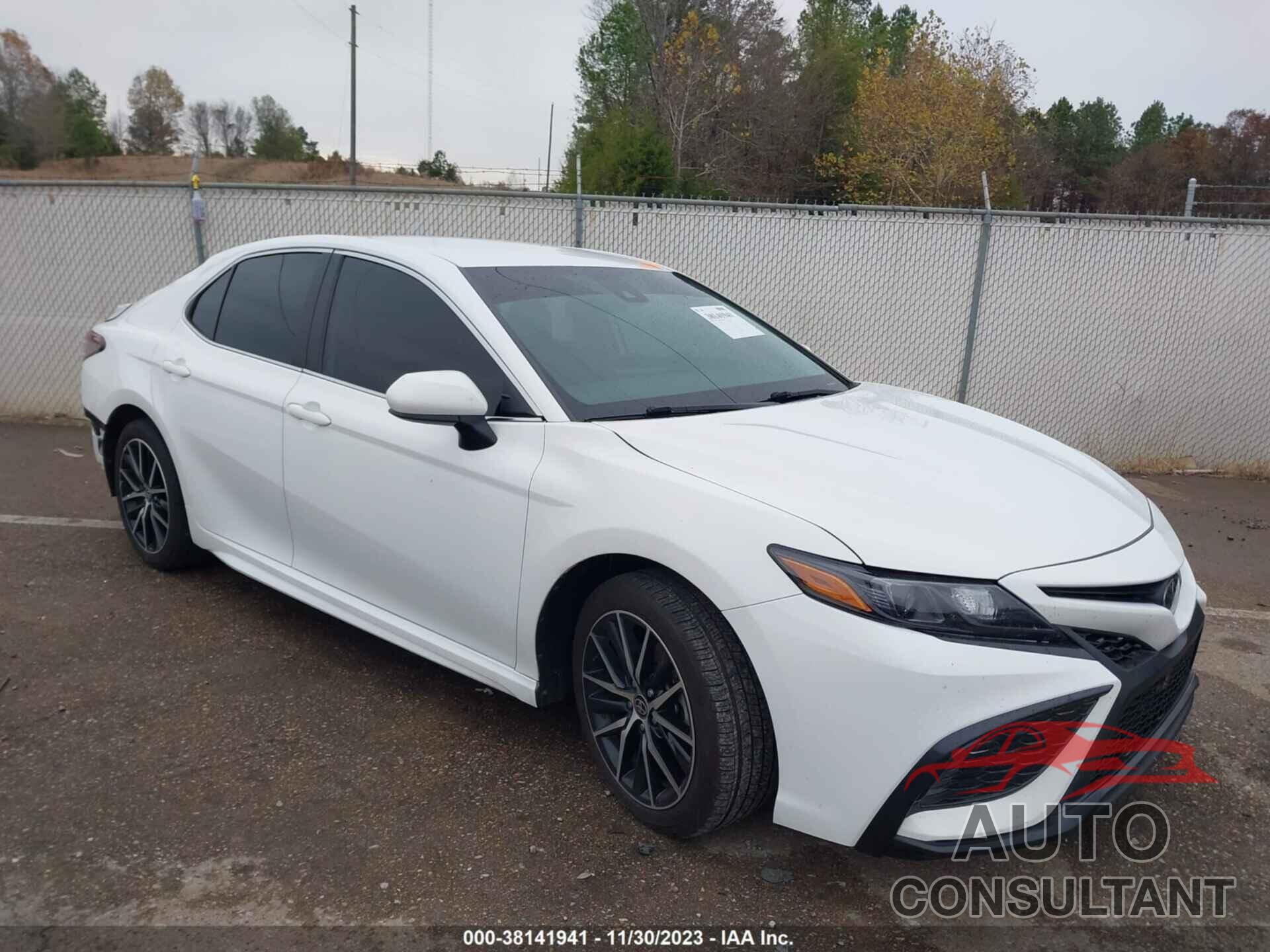 TOYOTA CAMRY 2021 - 4T1G11AK9MU431495