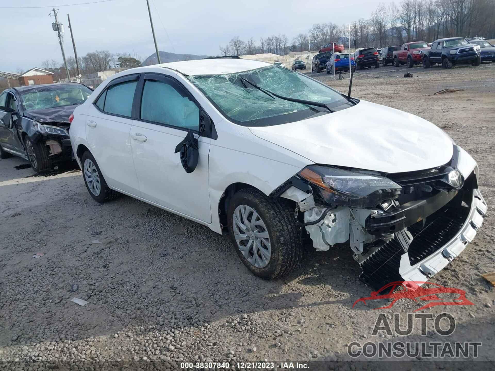 TOYOTA COROLLA 2017 - 2T1BURHEXHC830746