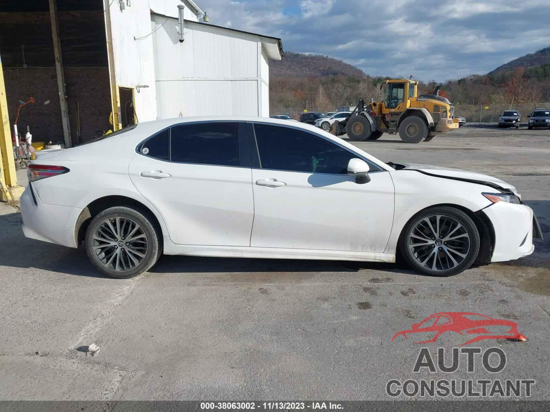 TOYOTA CAMRY 2019 - 4T1B11HK0KU768053