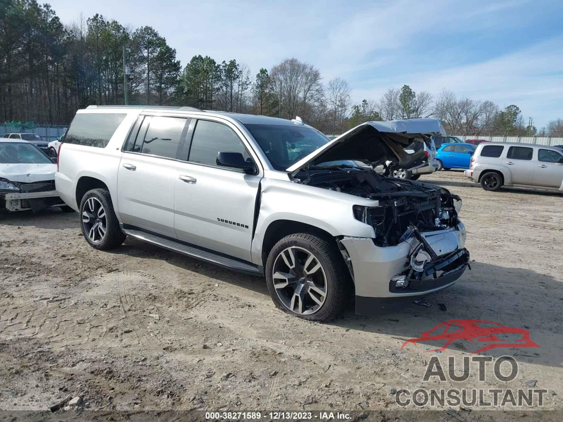 CHEVROLET SUBURBAN 2019 - 1GNSKHKC7KR168832