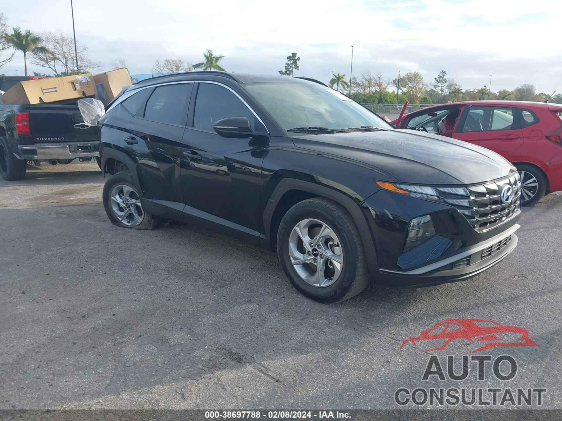 HYUNDAI TUCSON 2022 - 5NMJB3AE5NH019161