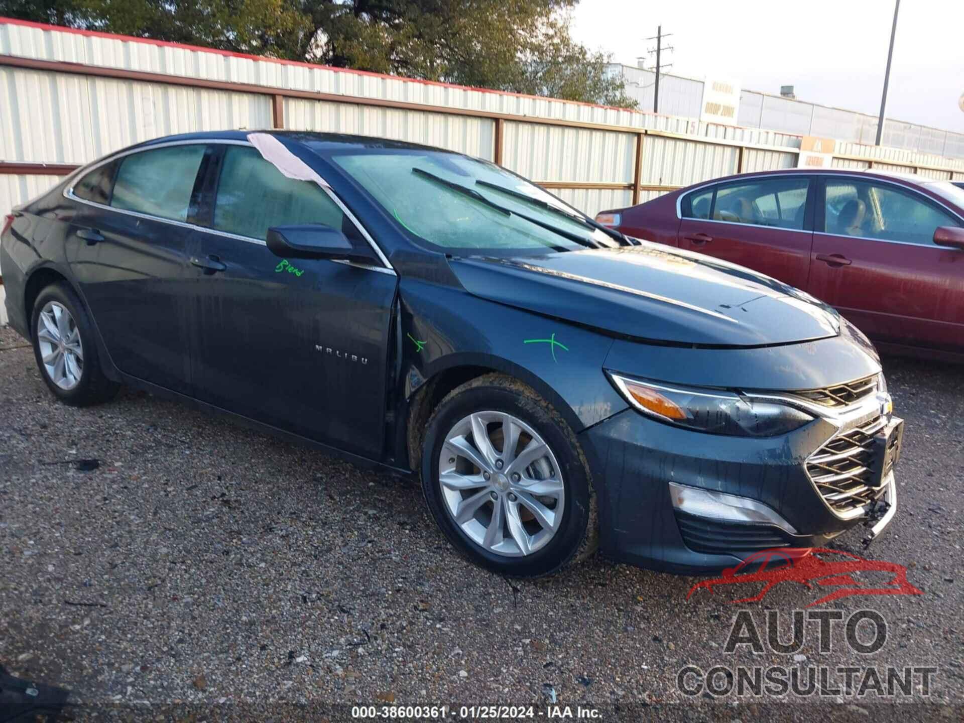 CHEVROLET MALIBU 2021 - 1G1ZD5ST2MF004157