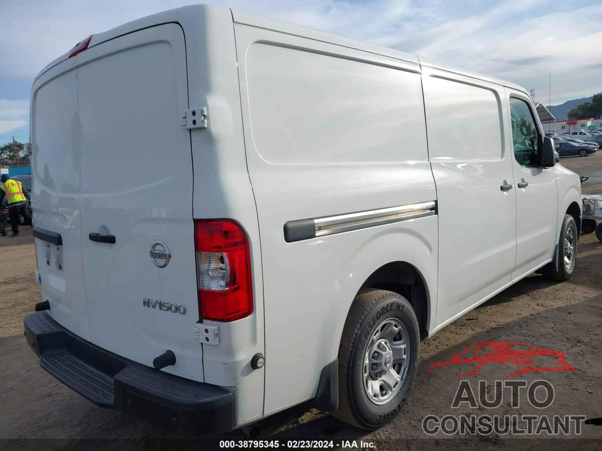 NISSAN NV CARGO NV1500 2020 - 1N6BF0KM5LN810901