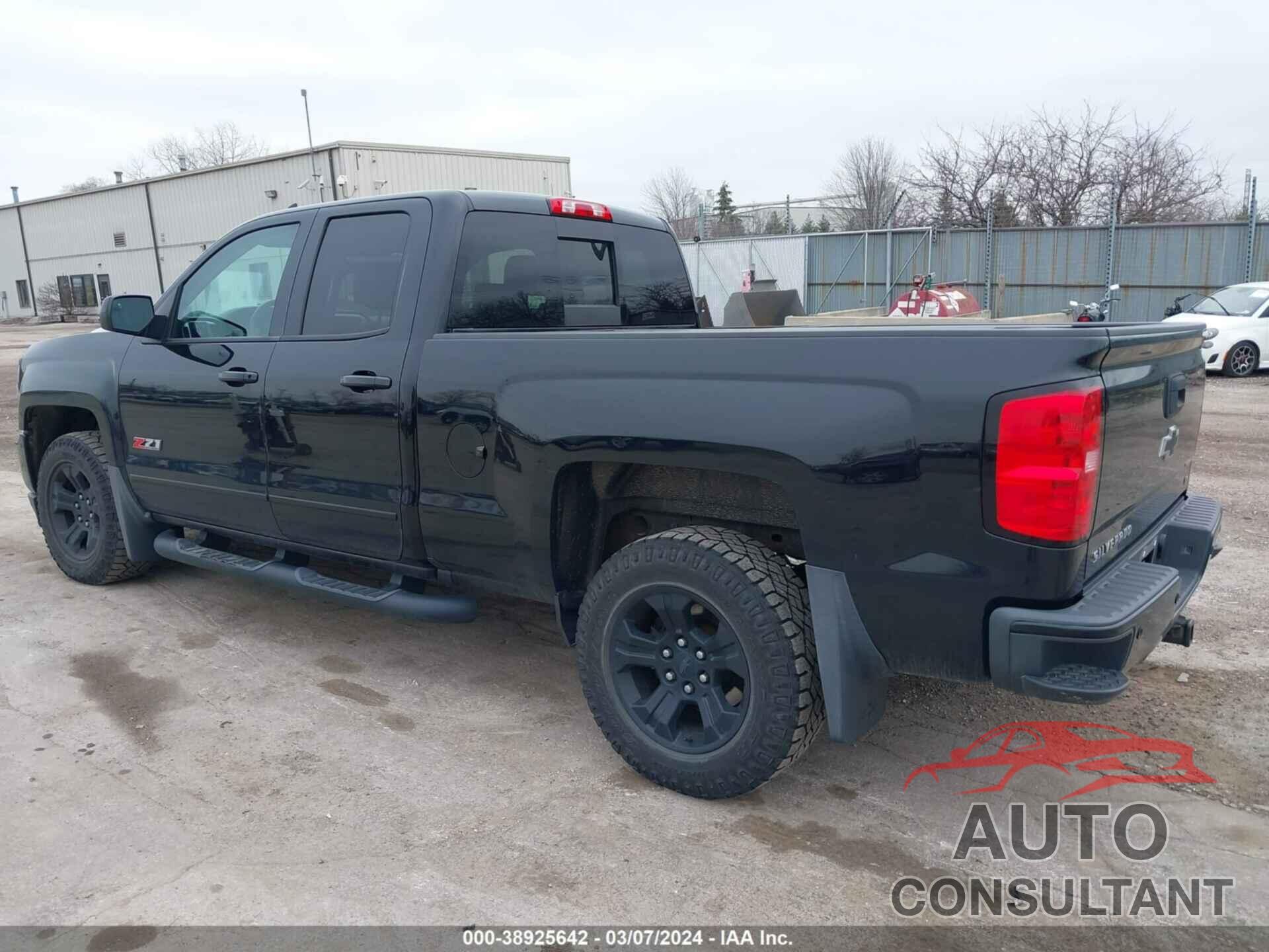 CHEVROLET SILVERADO 1500 2017 - 1GCVKREC2HZ315364