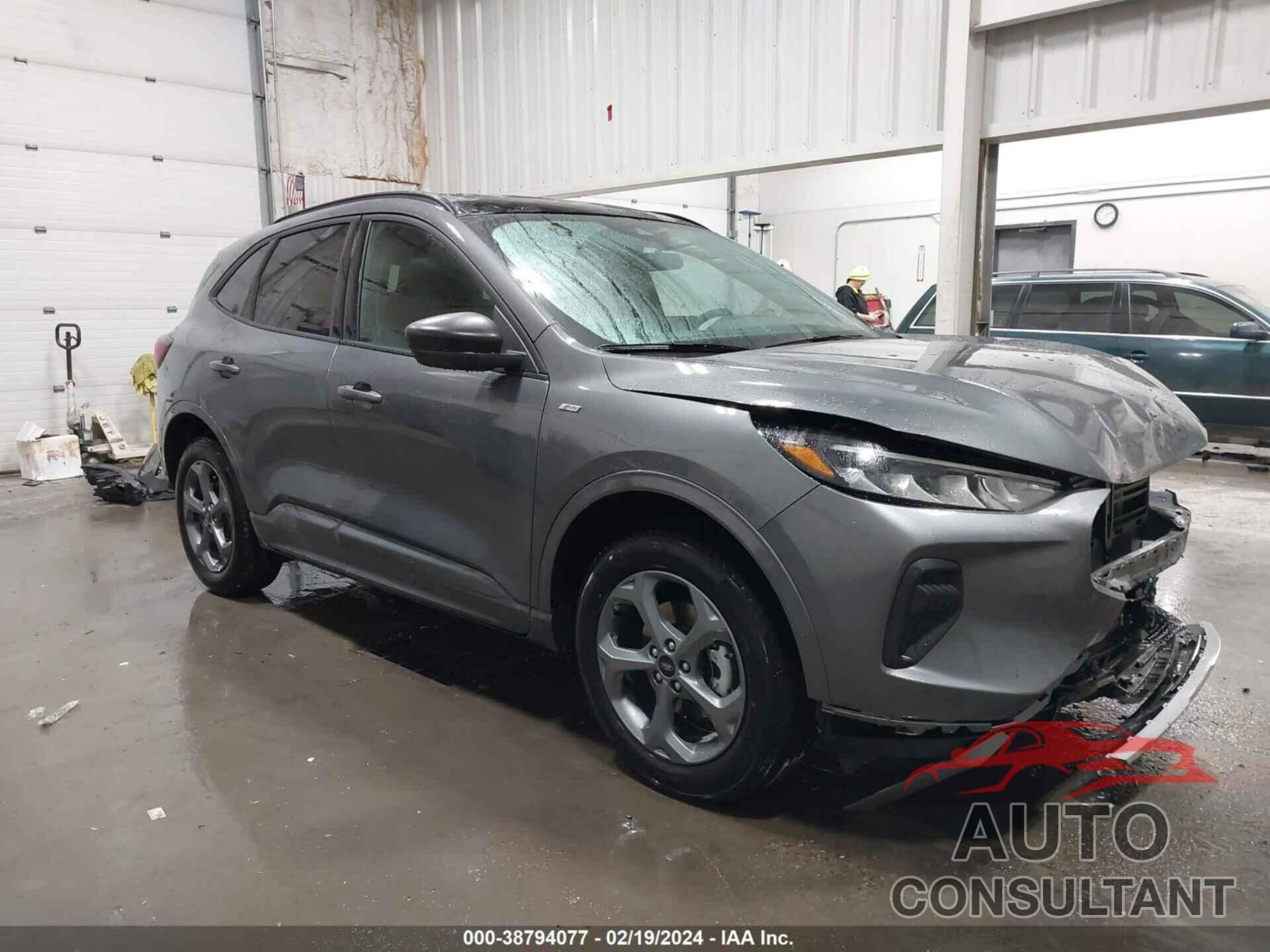 FORD ESCAPE 2023 - 1FMCU9MN3PUA94580