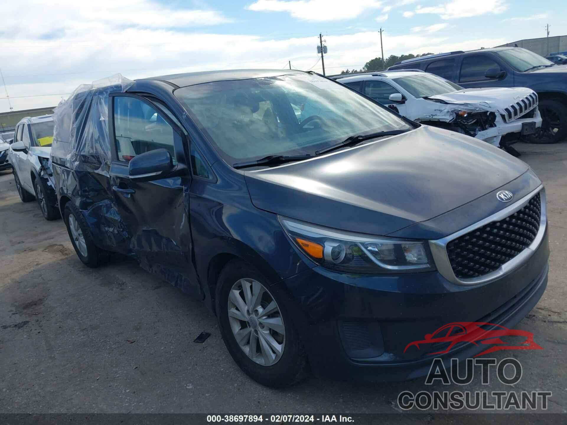 KIA SEDONA 2017 - KNDMB5C13H6230220