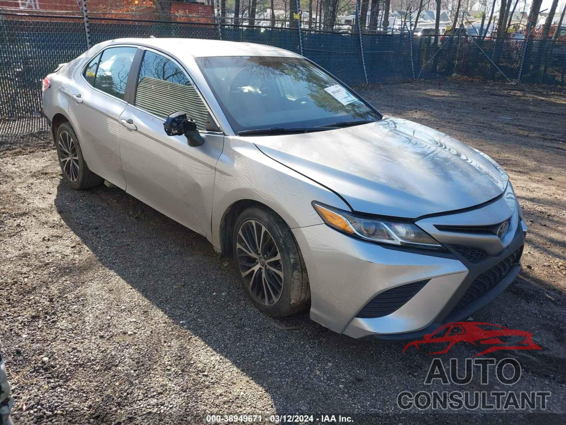 TOYOTA CAMRY 2020 - 4T1G11AKXLU921071