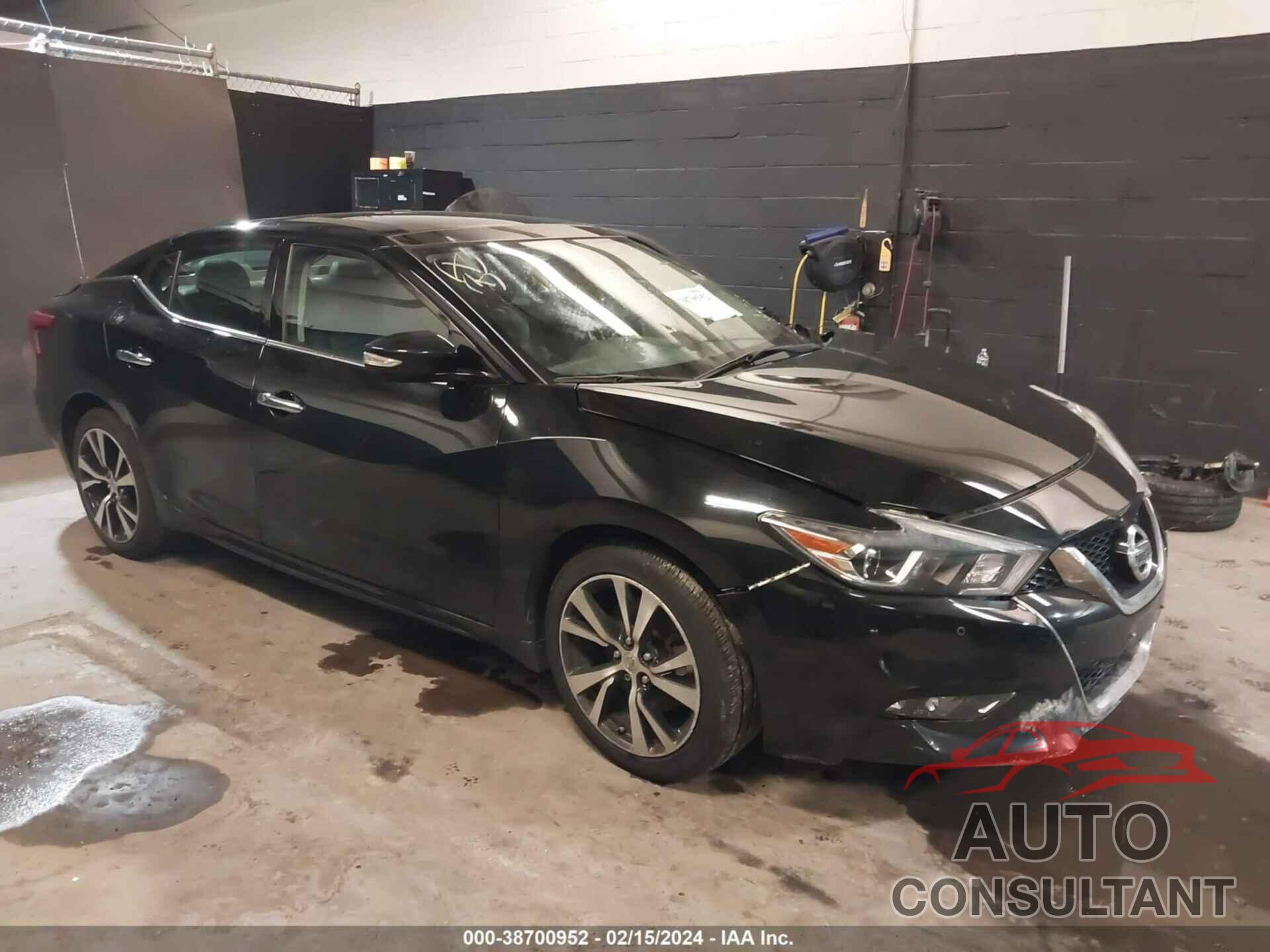 NISSAN MAXIMA 2018 - 1N4AA6AP1JC408903