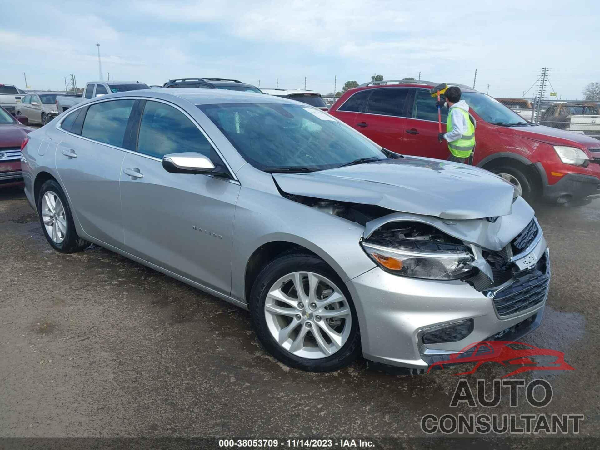 CHEVROLET MALIBU 2018 - 1G1ZD5ST5JF212237