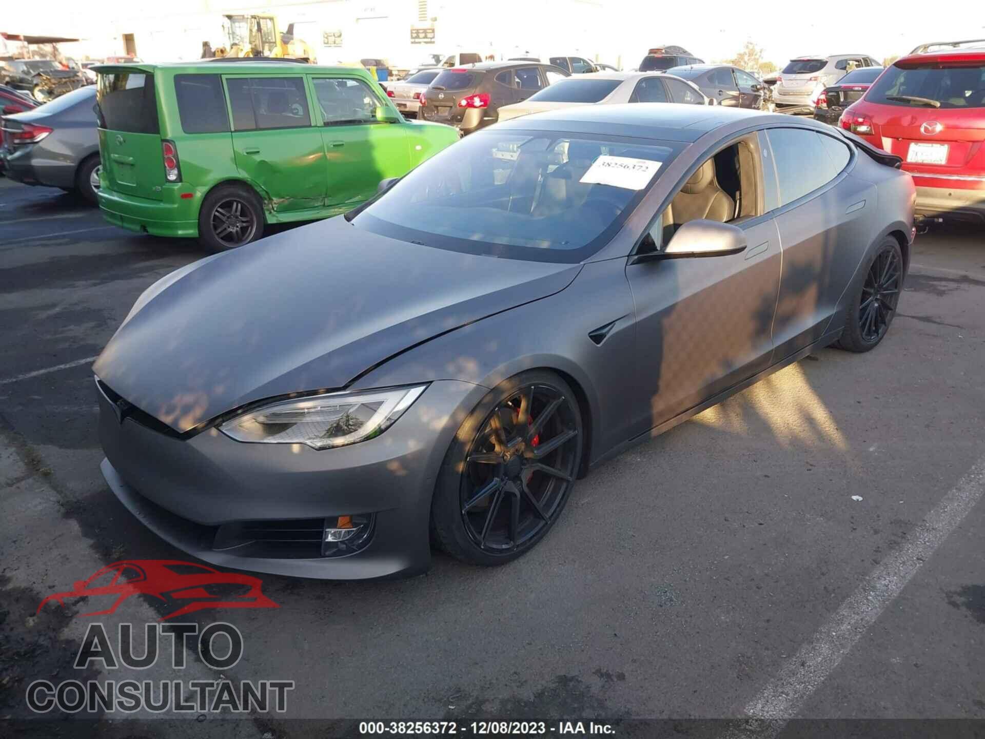 TESLA MODEL S 2016 - 5YJSA1E40GF172502