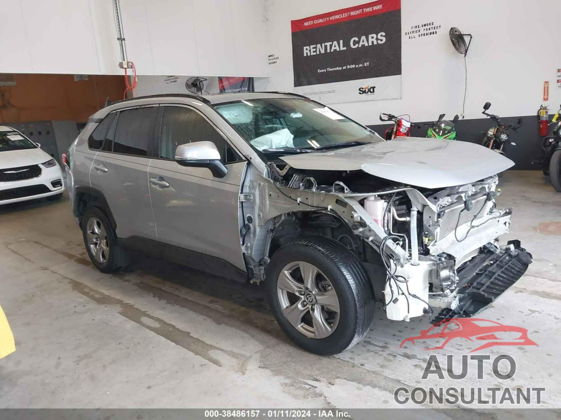 TOYOTA RAV4 2022 - 2T3W1RFV1NW196046