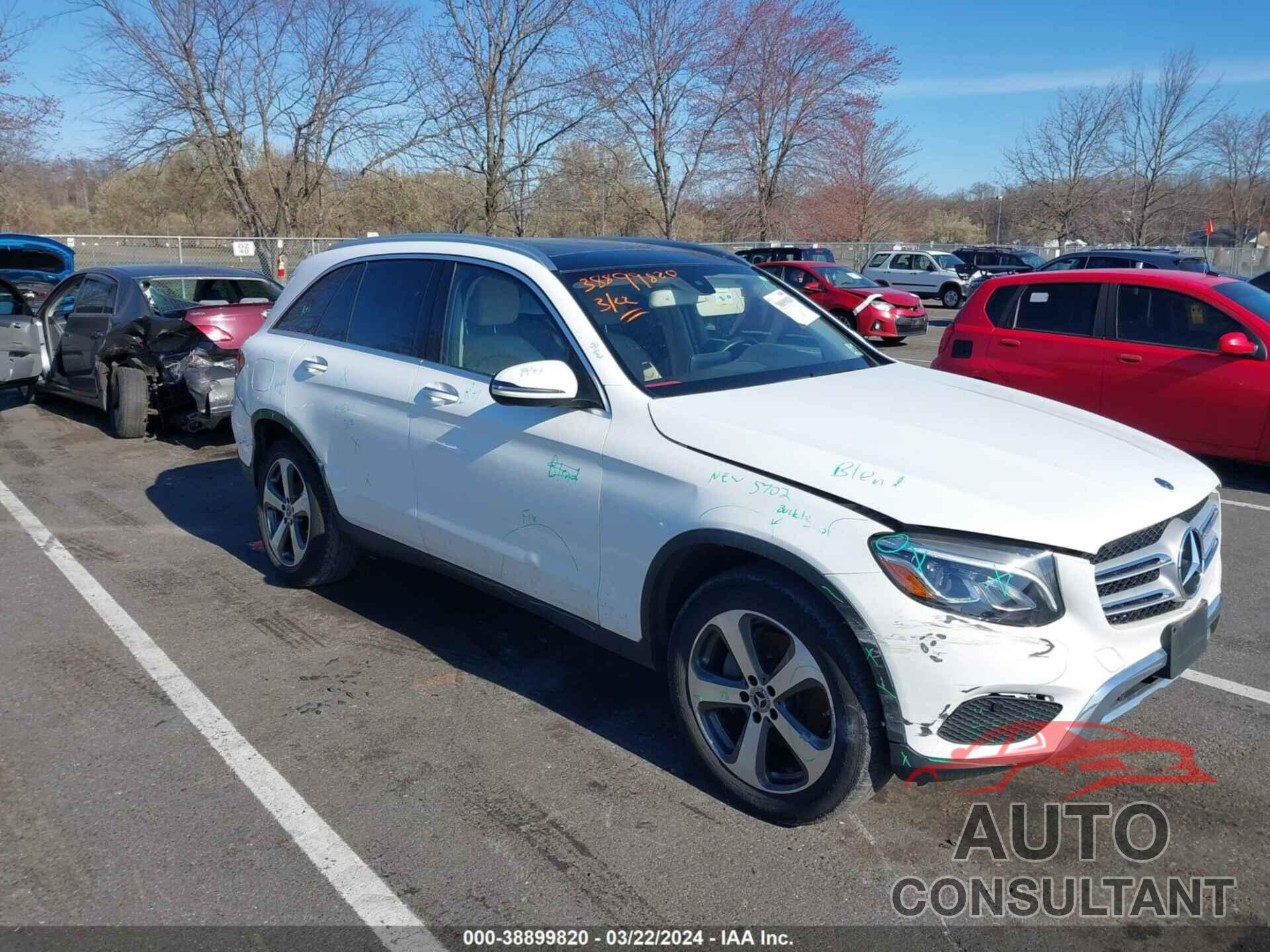MERCEDES-BENZ GLC 300 2019 - WDC0G4KB6KV134075