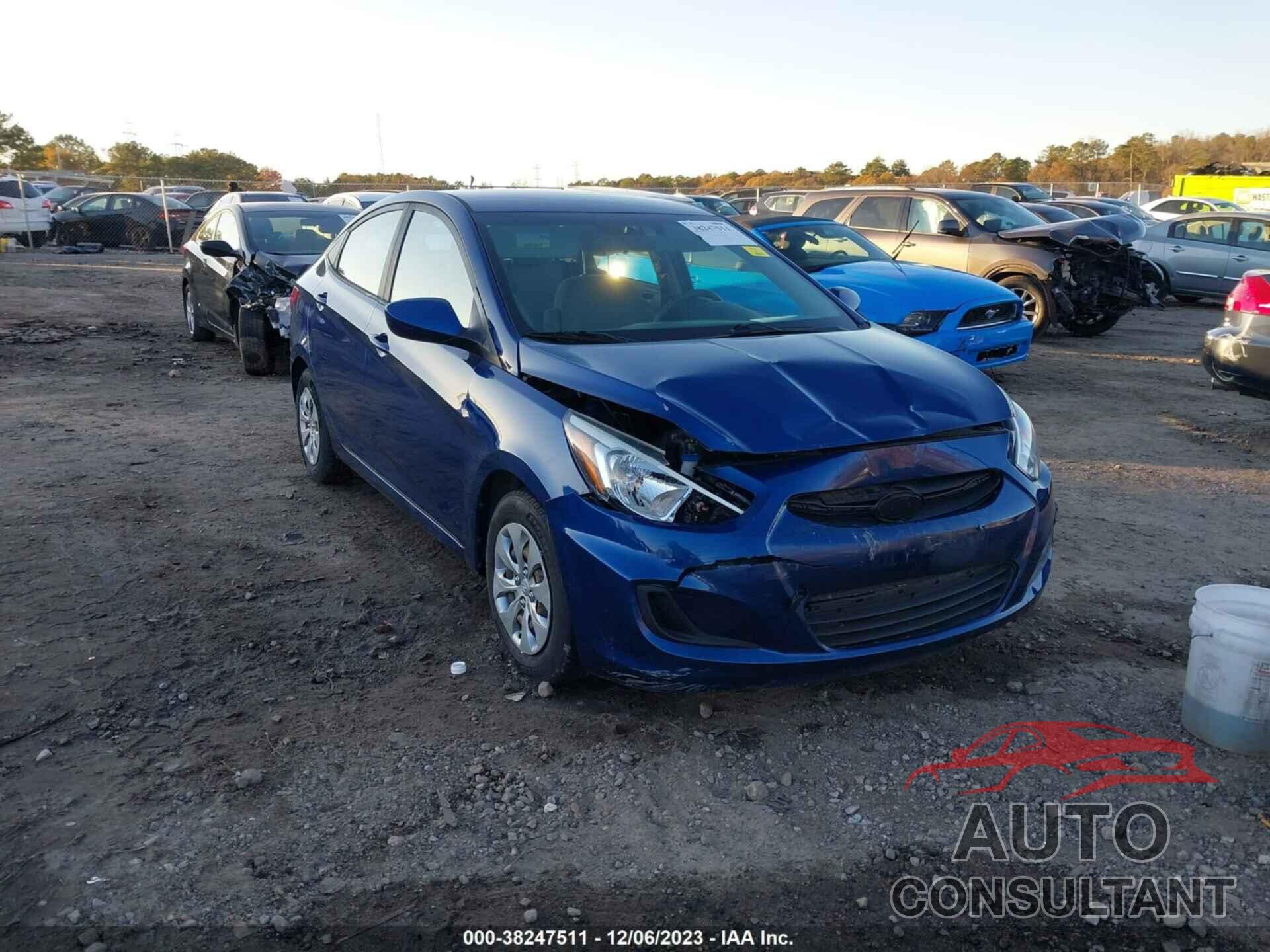 HYUNDAI ACCENT 2017 - KMHCT4AE8HU309642