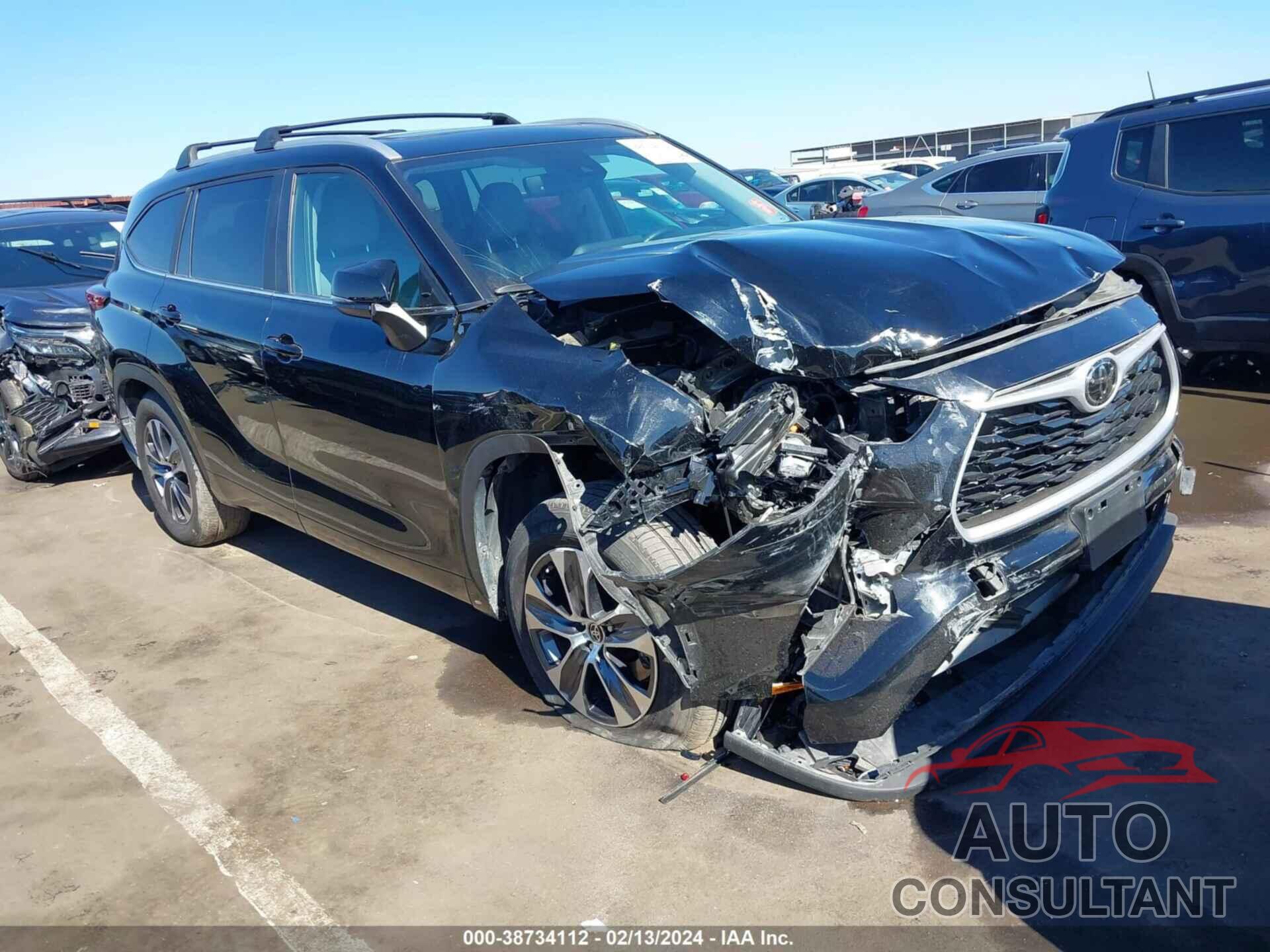 TOYOTA HIGHLANDER 2023 - 5TDKDRAH8PS004844