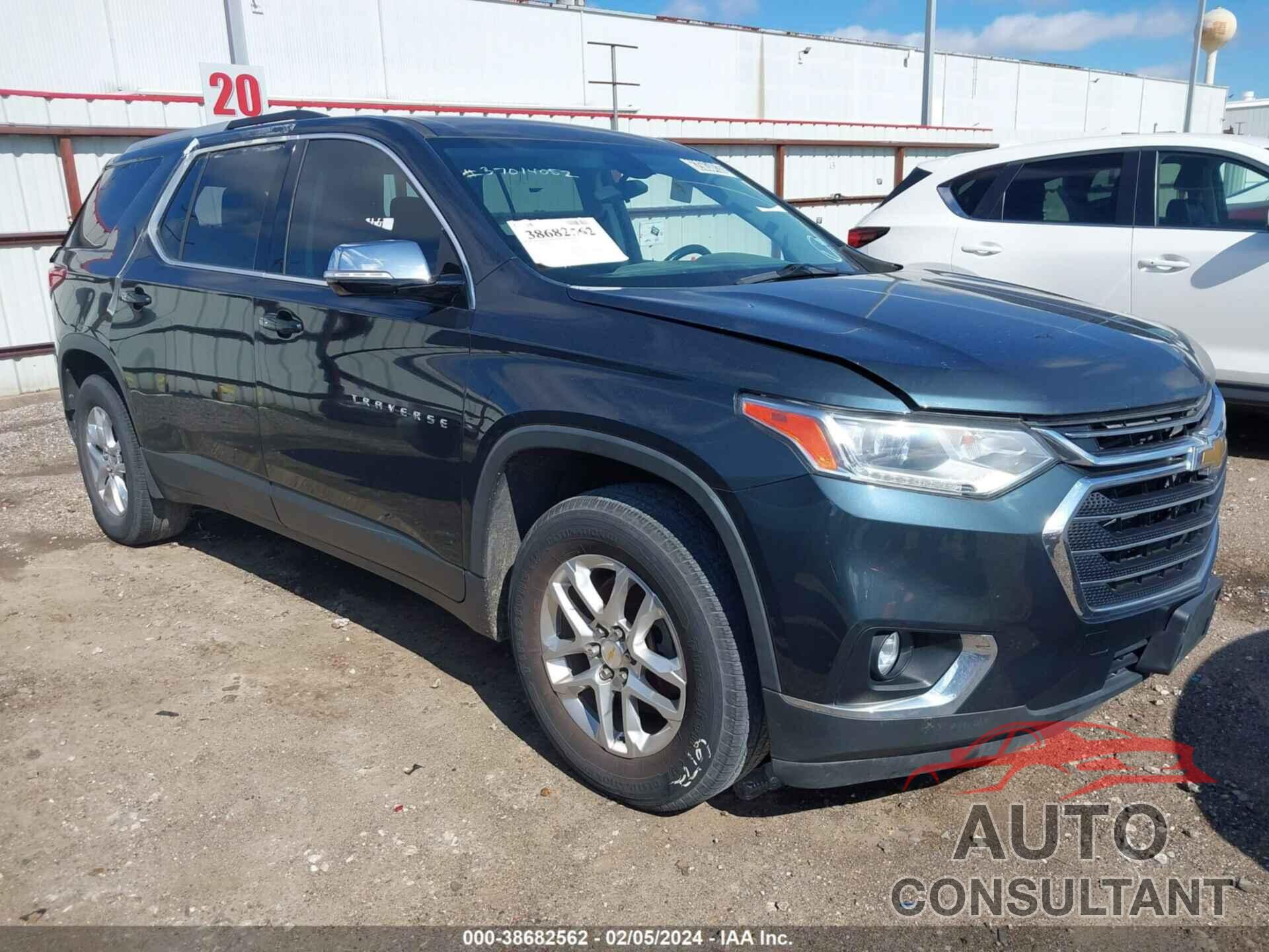 CHEVROLET TRAVERSE 2018 - 1GNERGKW4JJ285004