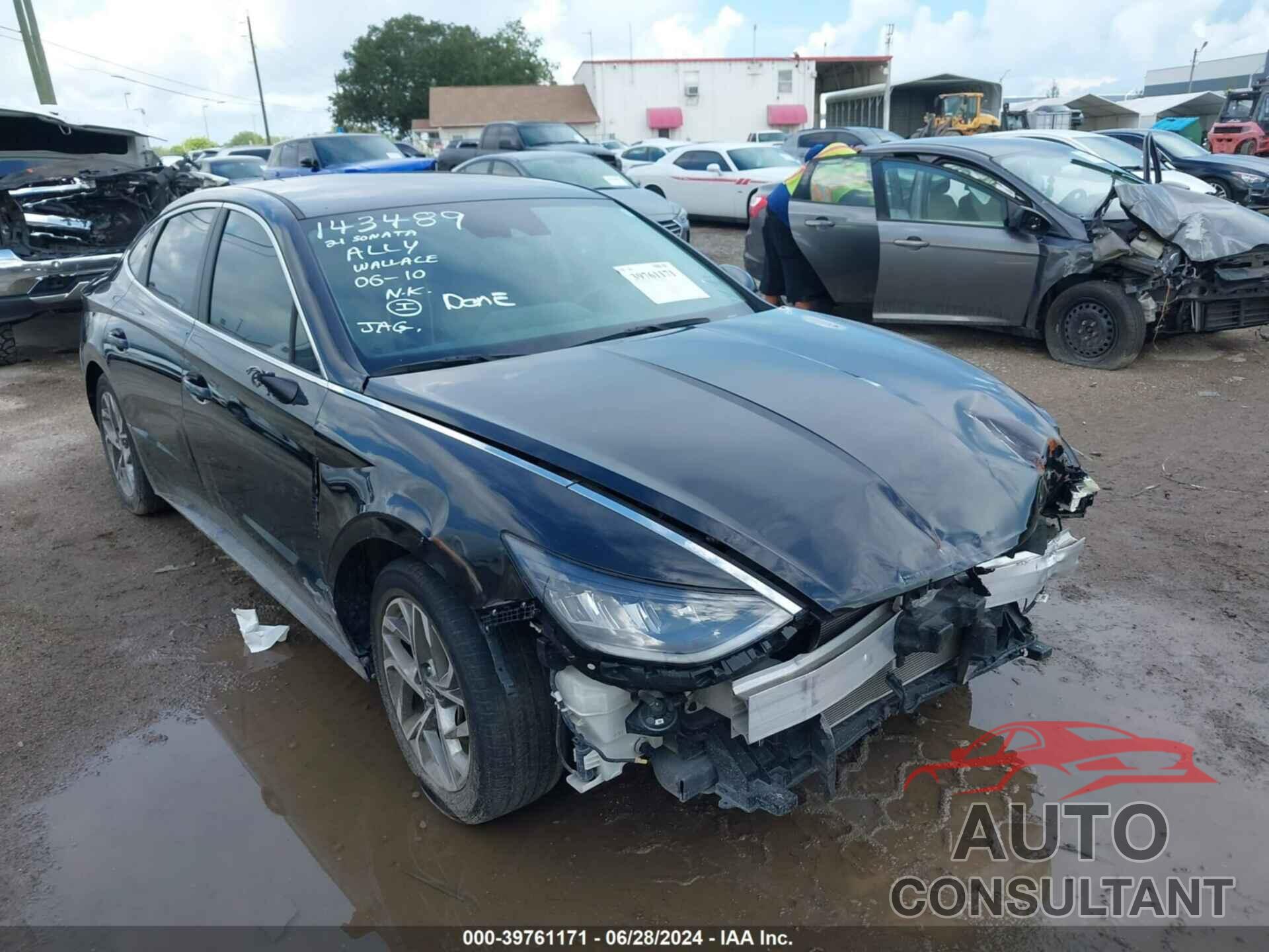 HYUNDAI SONATA 2021 - KMHL64JA6MA143489