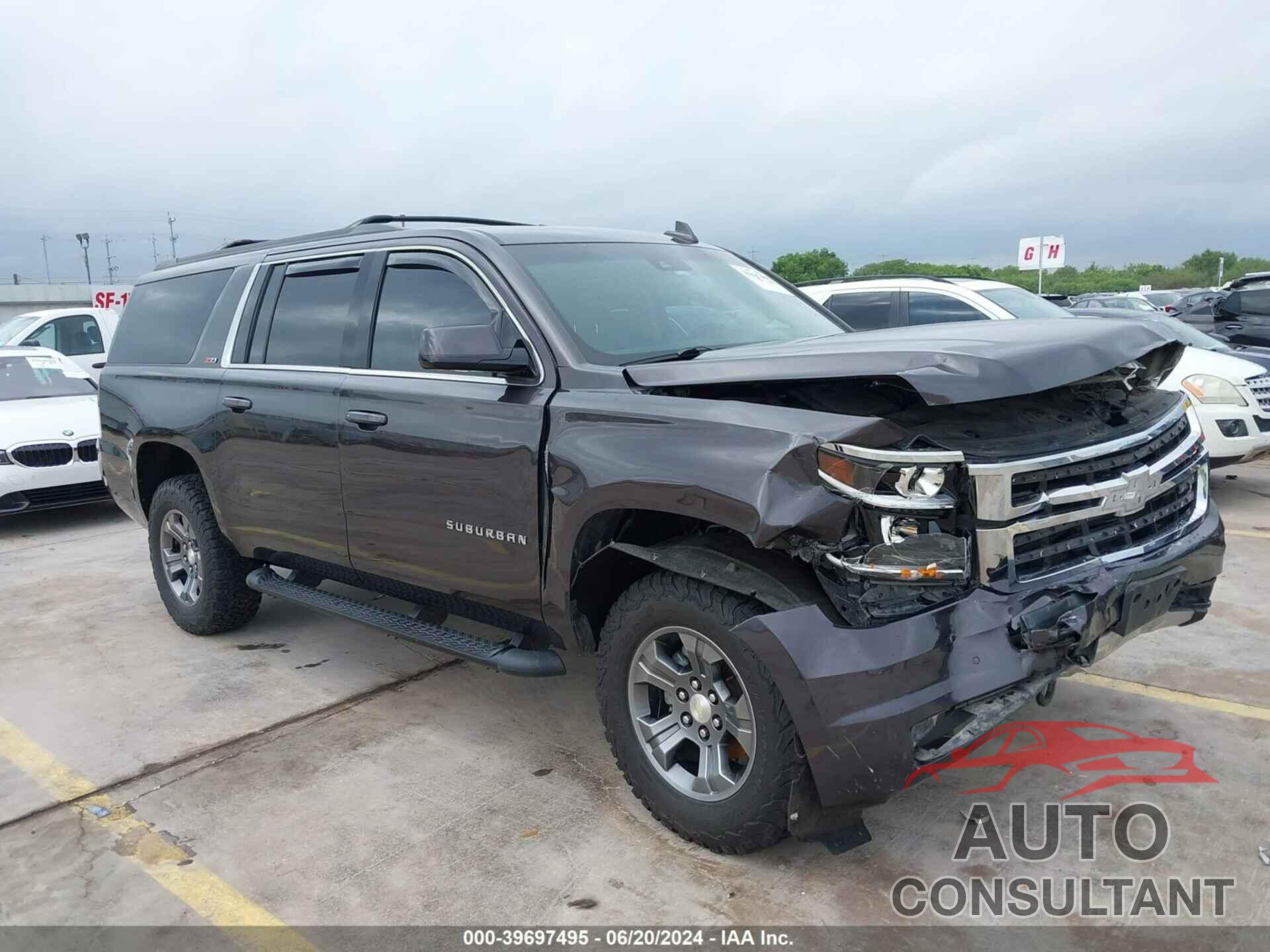 CHEVROLET SUBURBAN 2018 - 1GNSKHKC5JR189211