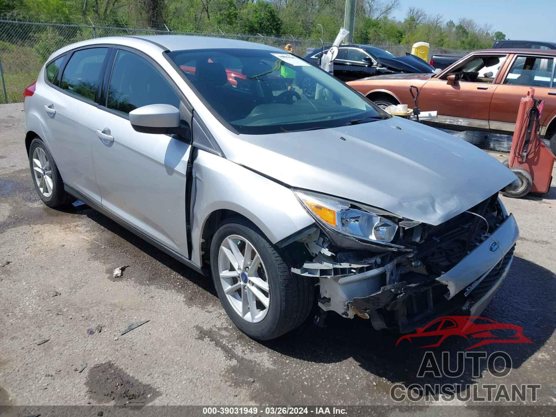 FORD FOCUS 2018 - 1FADP3K25JL231432