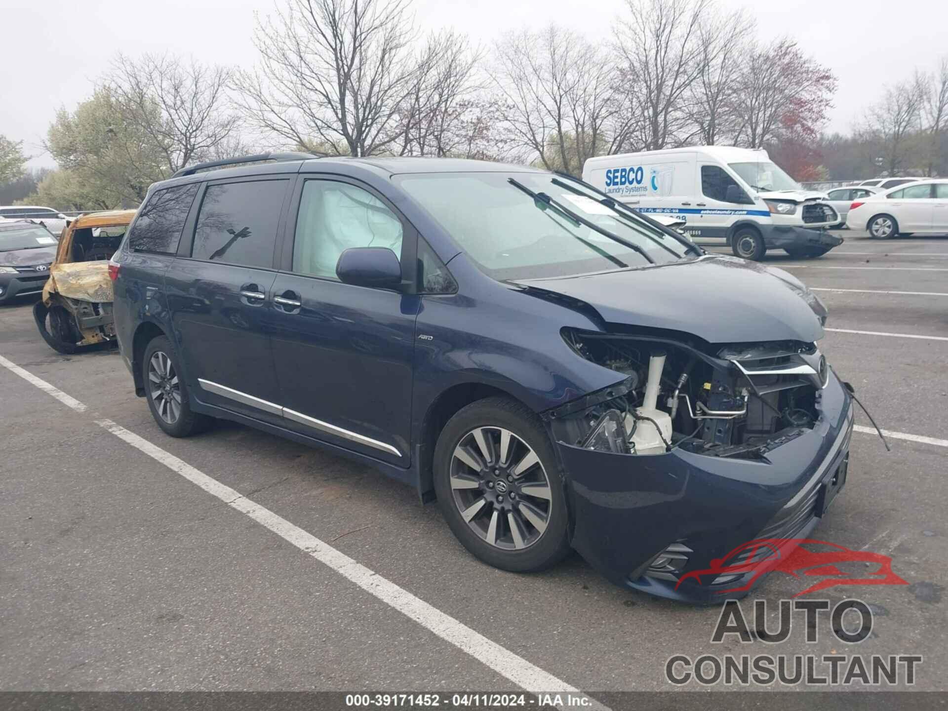 TOYOTA SIENNA 2019 - 5TDDZ3DC4KS225700