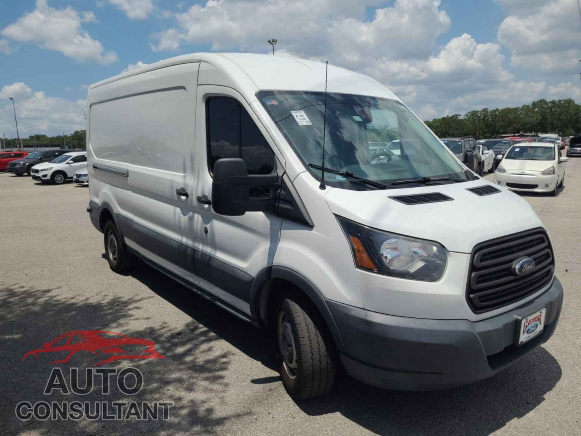 FORD TRANSIT 2017 - 1FTYR2CM7HKB00504