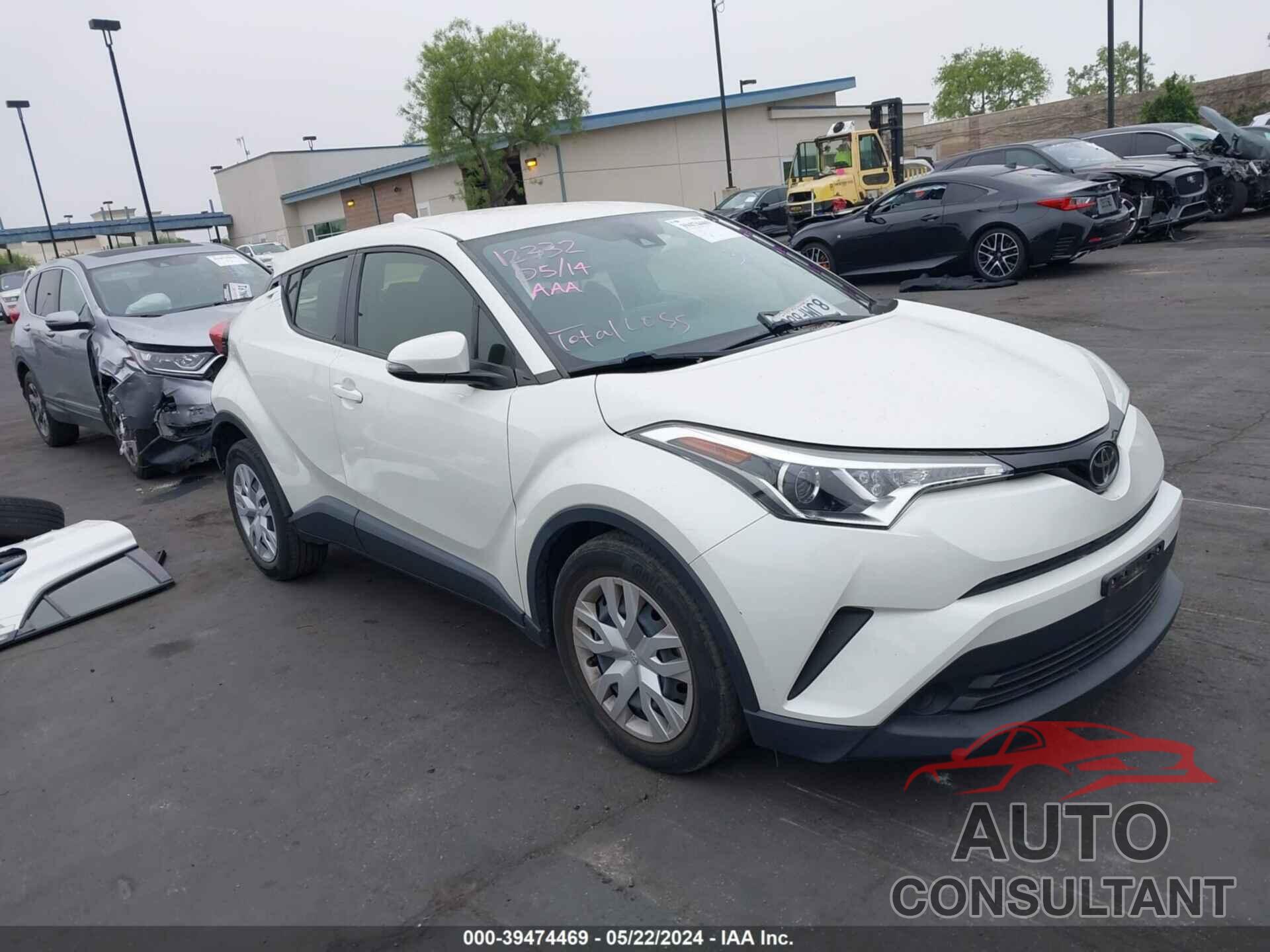 TOYOTA C-HR 2019 - JTNKHMBX3K1038866