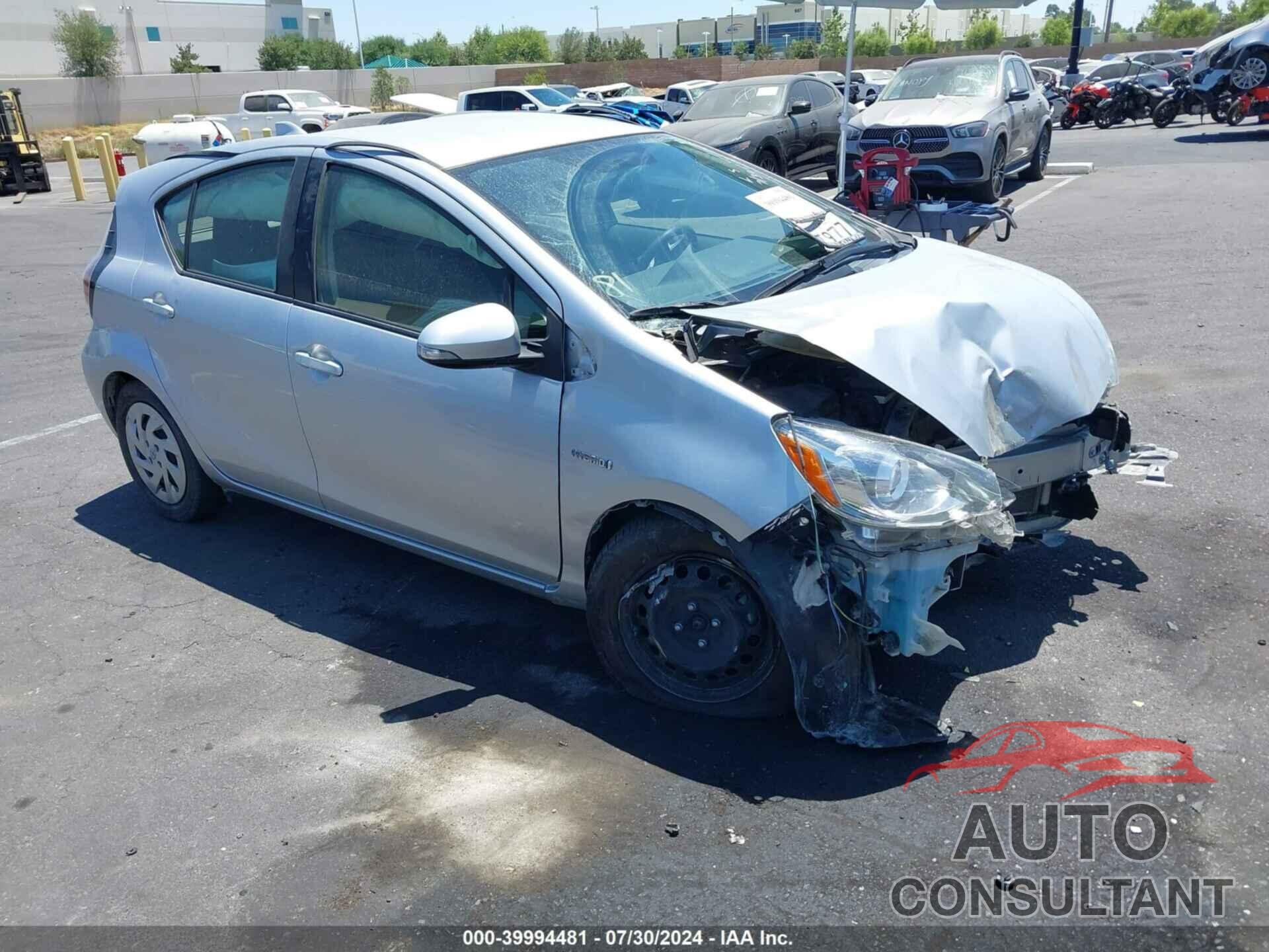 TOYOTA PRIUS C 2016 - JTDKDTB3XG1133200