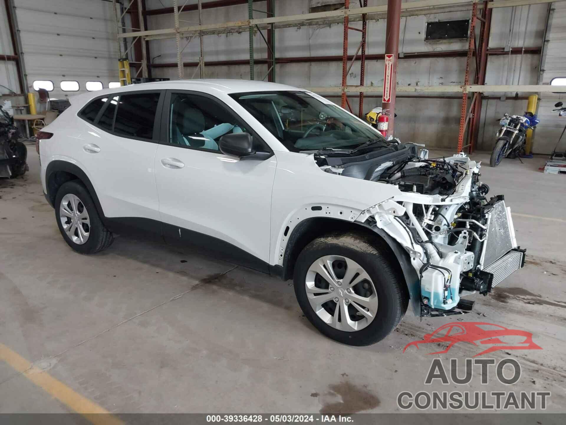 CHEVROLET TRAX 2024 - KL77LFE2XRC006478