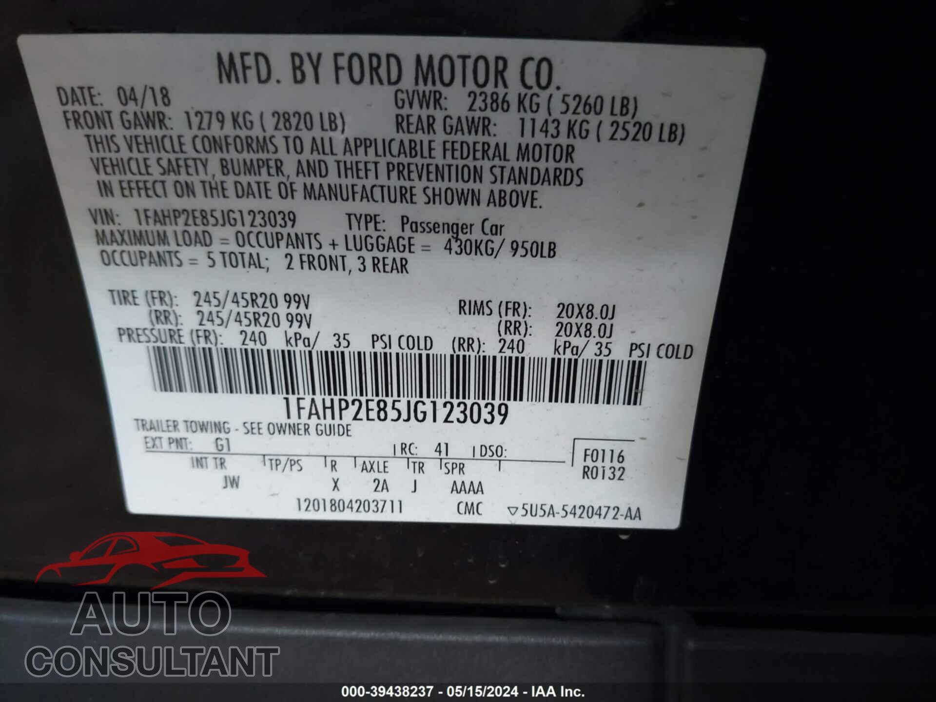 FORD TAURUS 2018 - 1FAHP2E85JG123039