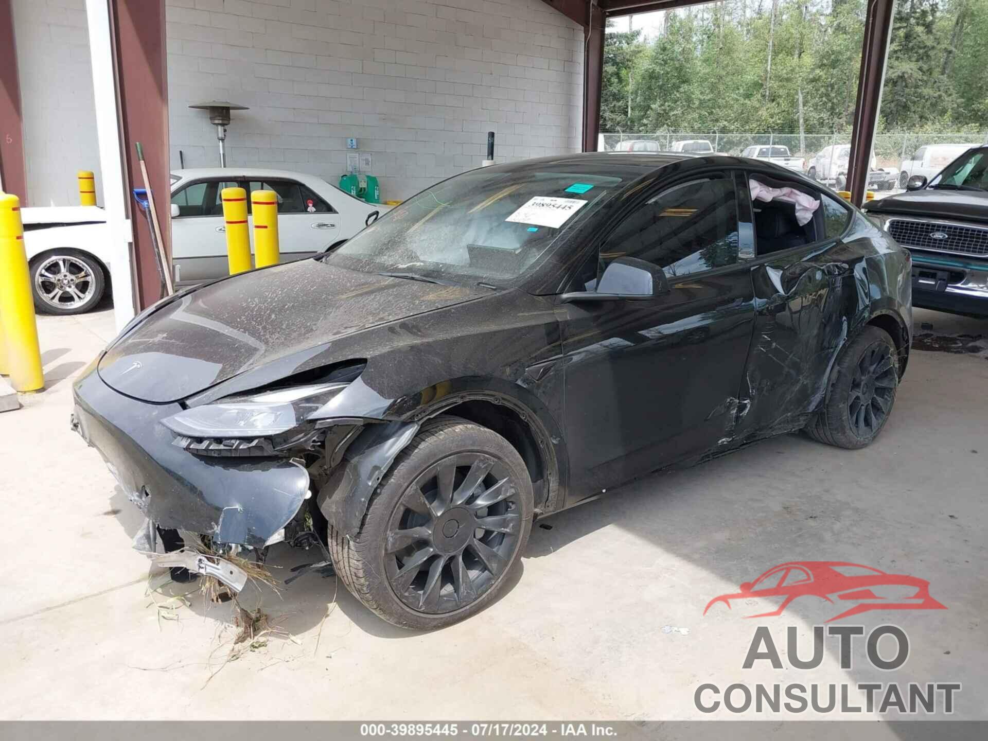 TESLA MODEL Y 2023 - 7SAYGDEE9PF880205