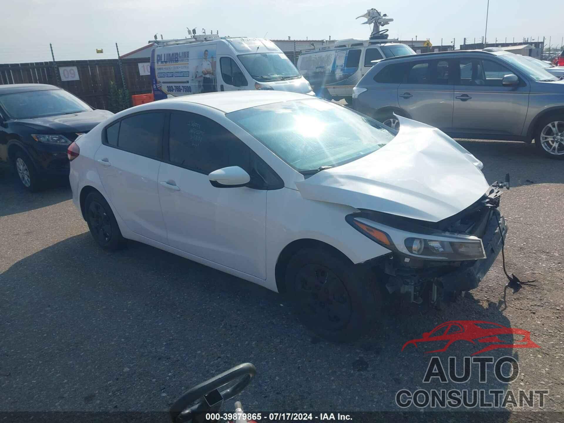 KIA FORTE 2018 - 3KPFK4A76JE254442