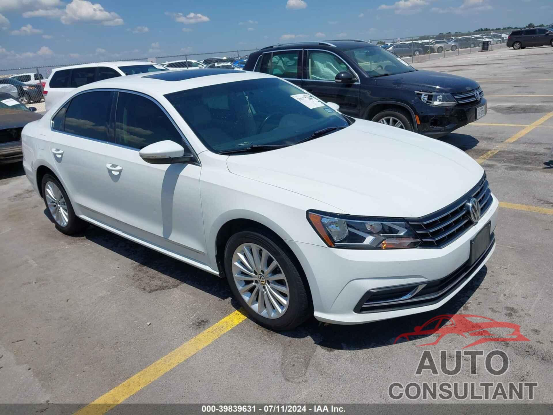 VOLKSWAGEN PASSAT 2017 - 1VWBT7A36HC048854