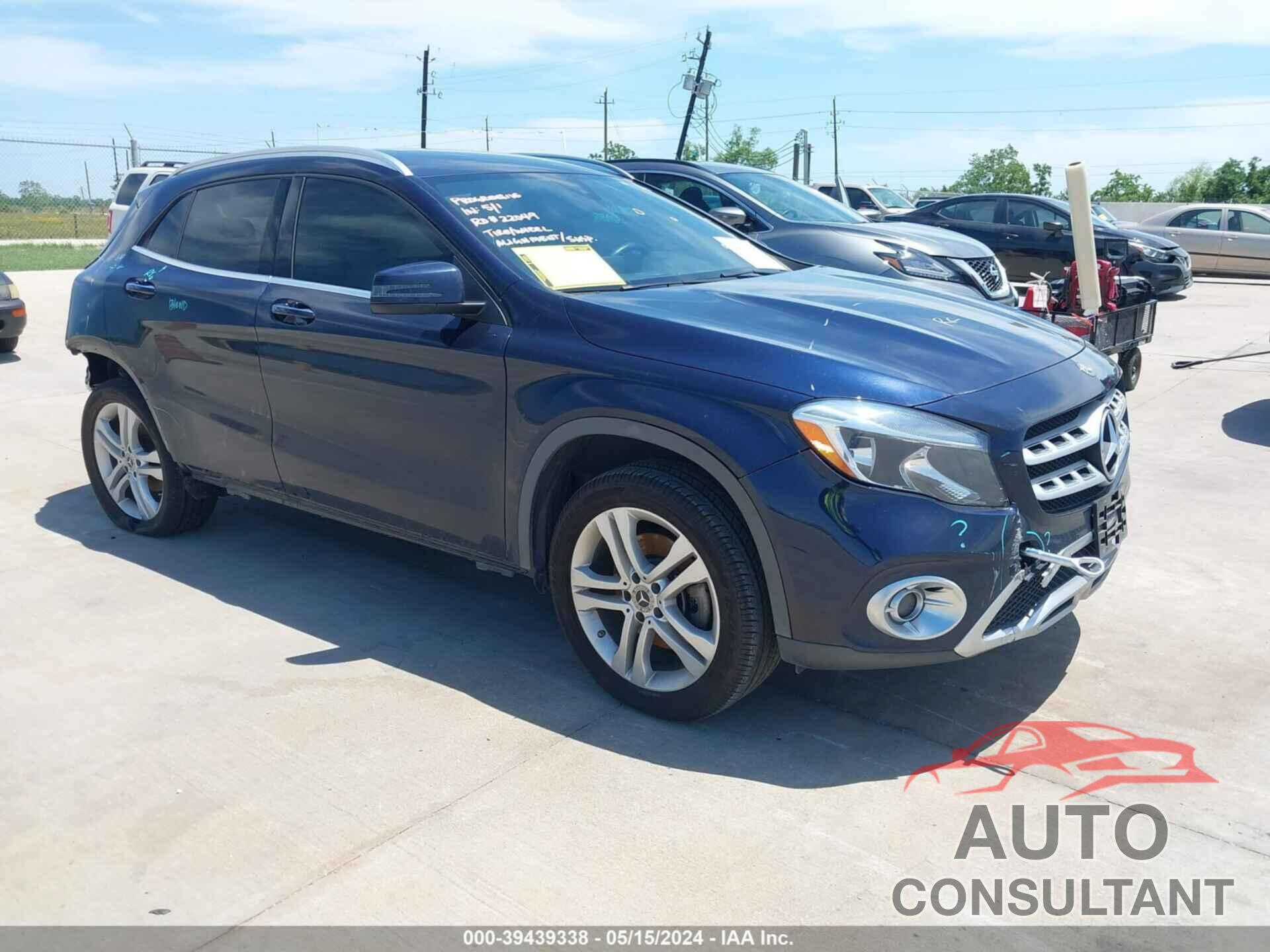 MERCEDES-BENZ GLA 250 2019 - WDCTG4GB5KJ549241