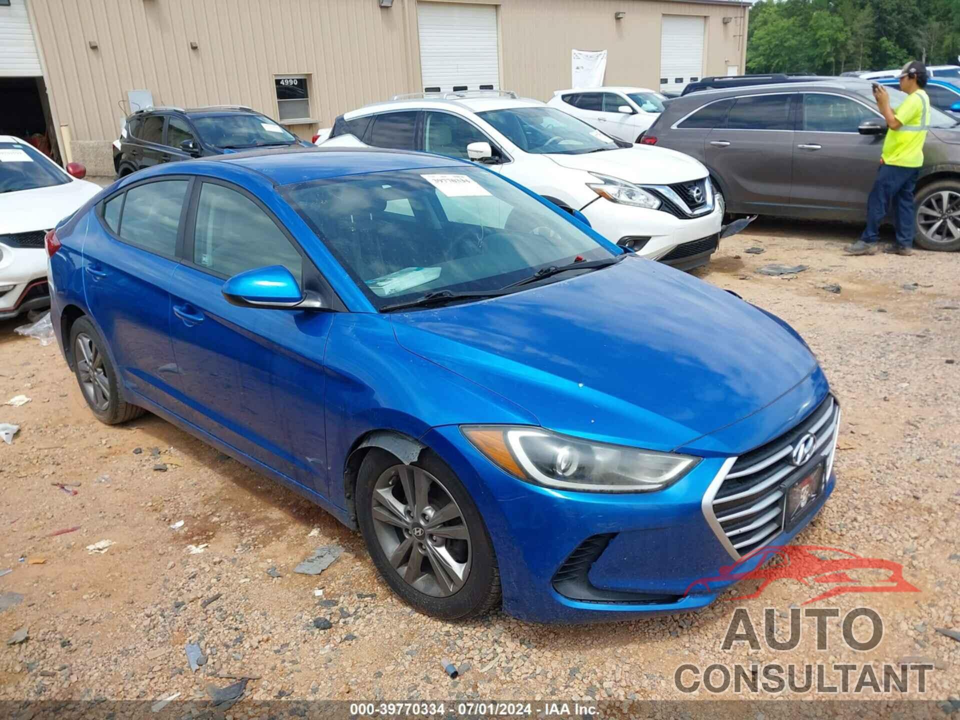 HYUNDAI ELANTRA 2017 - 5NPD84LF2HH174443