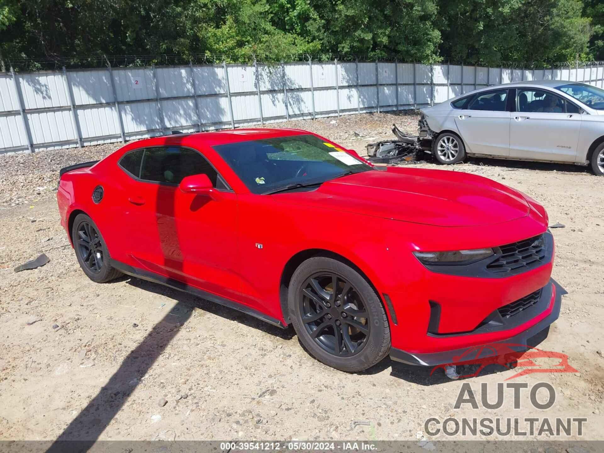 CHEVROLET CAMARO 2021 - 1G1FB1RX2M0111626