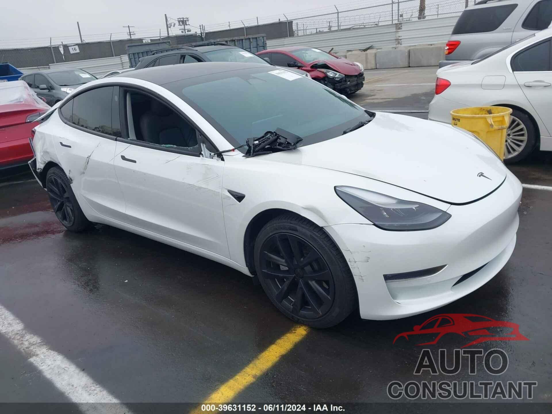 TESLA MODEL 3 2022 - 5YJ3E1EB8NF167228