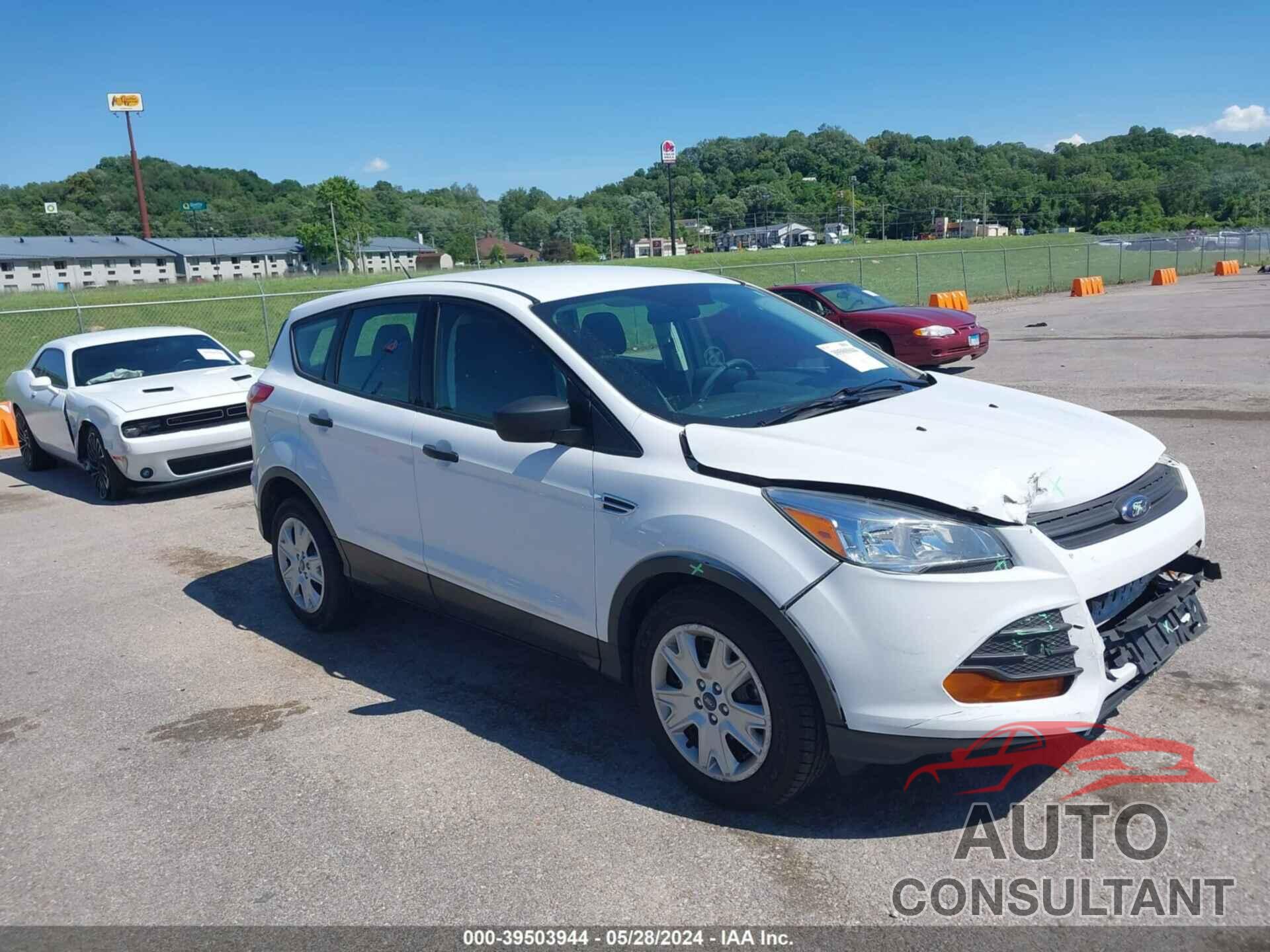 FORD ESCAPE 2016 - 1FMCU0F75GUC58437