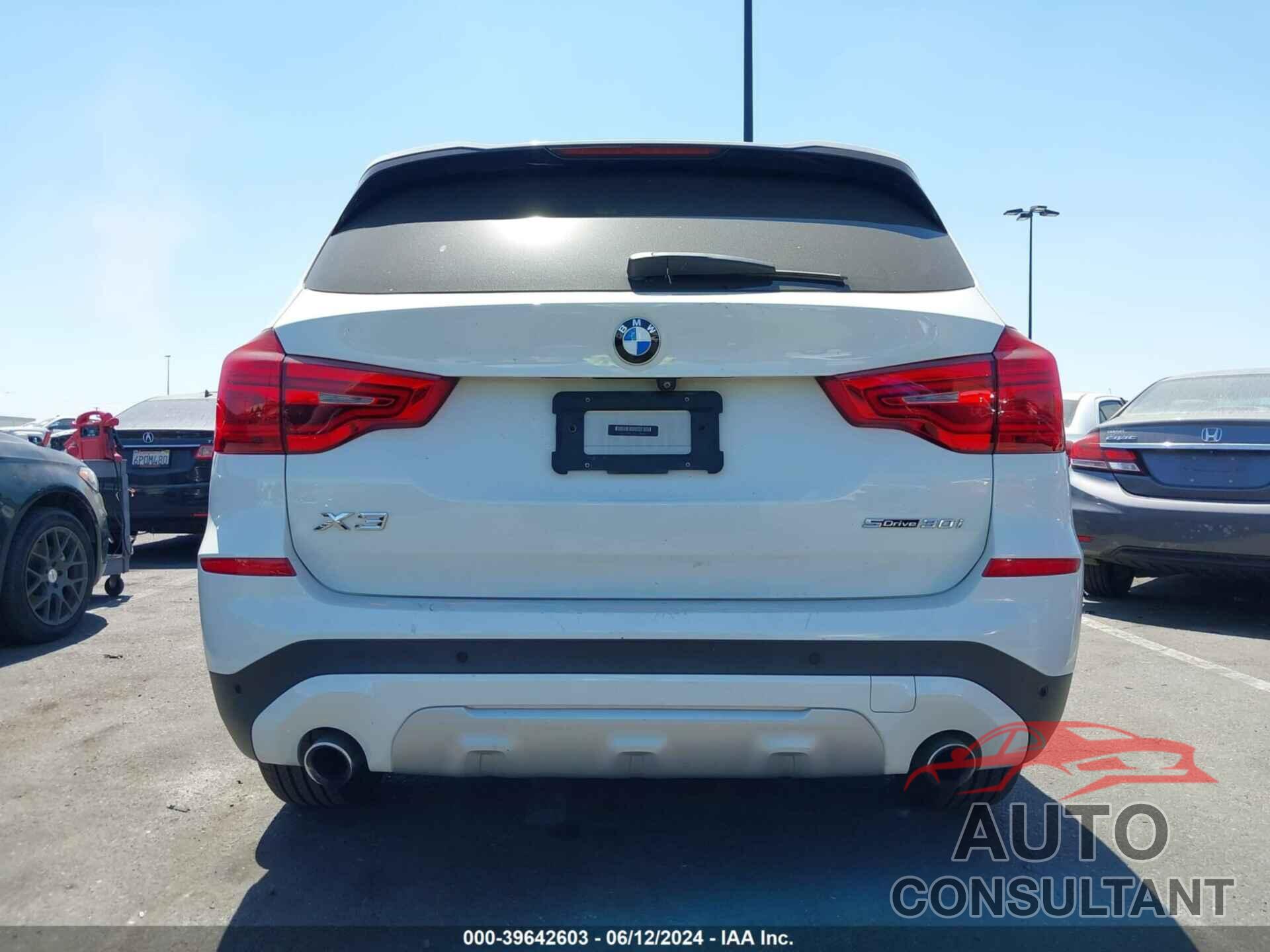 BMW X3 2019 - 5UXTR7C52KLF27320