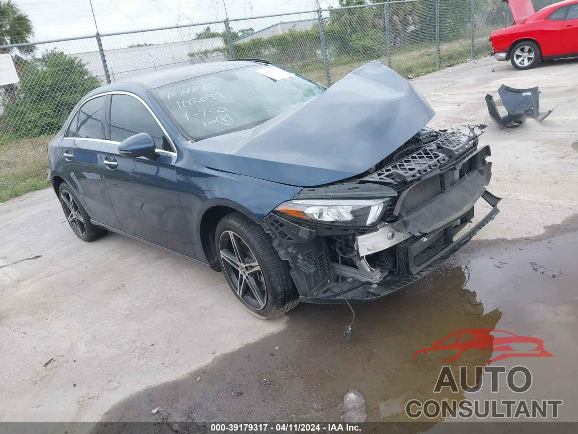 MERCEDES-BENZ A 2022 - W1K3G4EB4NJ371972