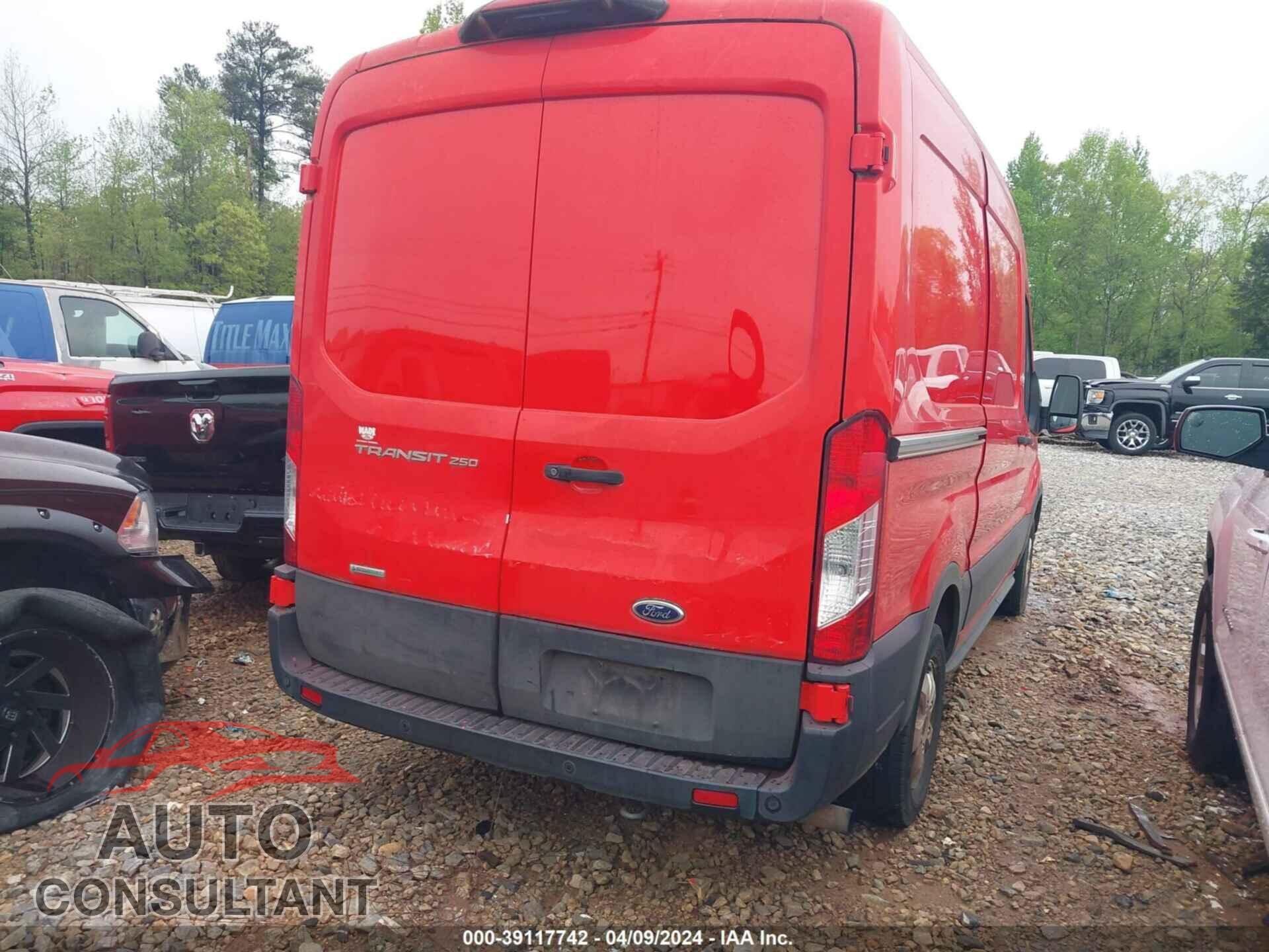 FORD TRANSIT 2020 - 1FTBR1CG4LKA94860