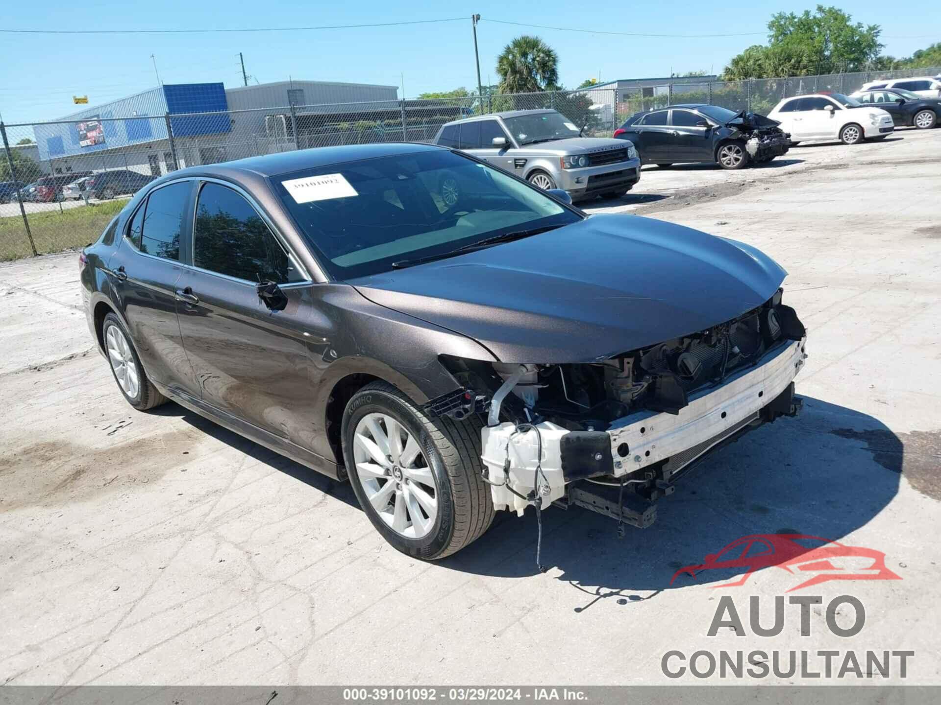 TOYOTA CAMRY 2019 - 4T1B11HK8KU682523