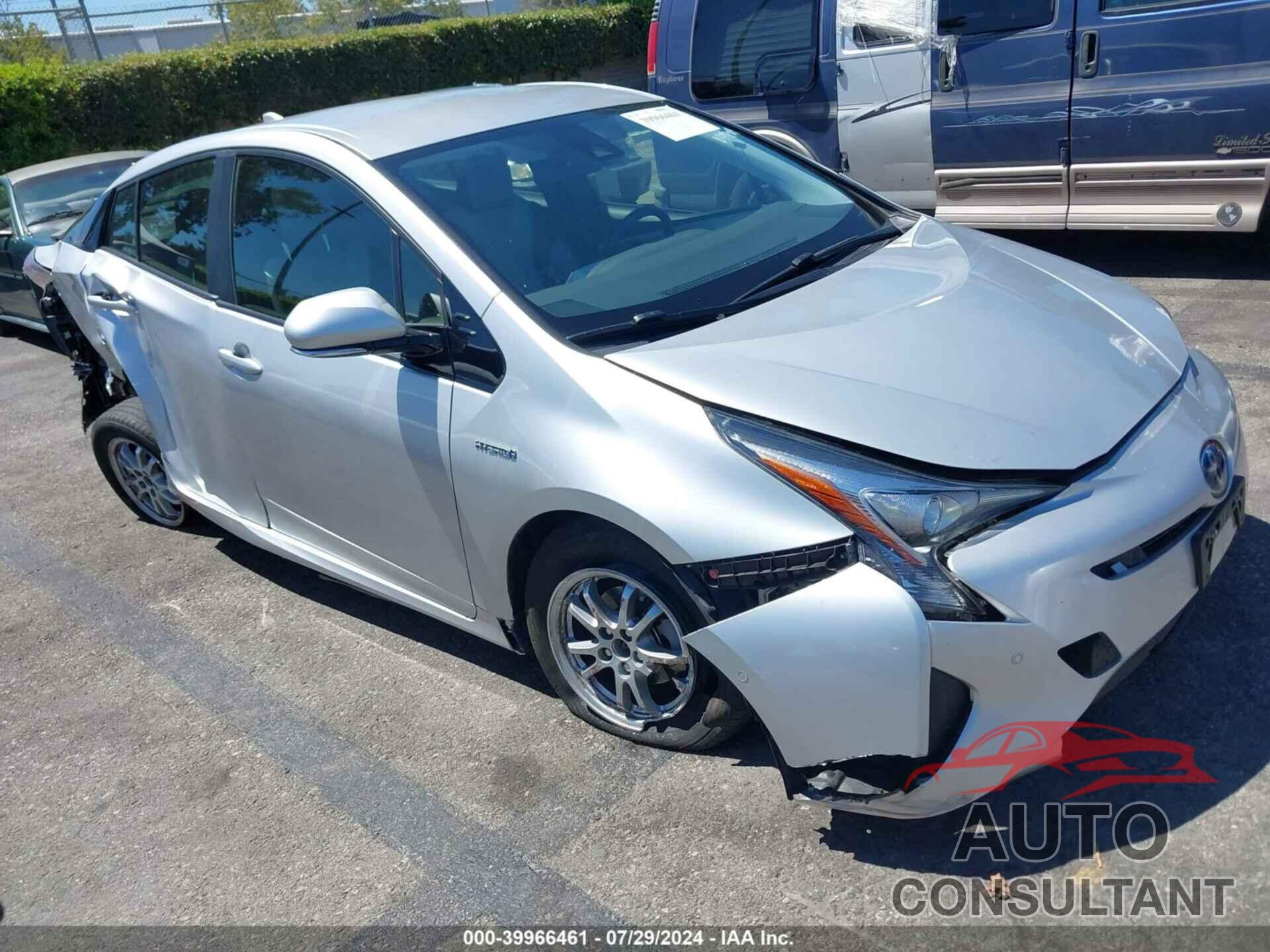 TOYOTA PRIUS 2017 - JTDKBRFU0H3043569