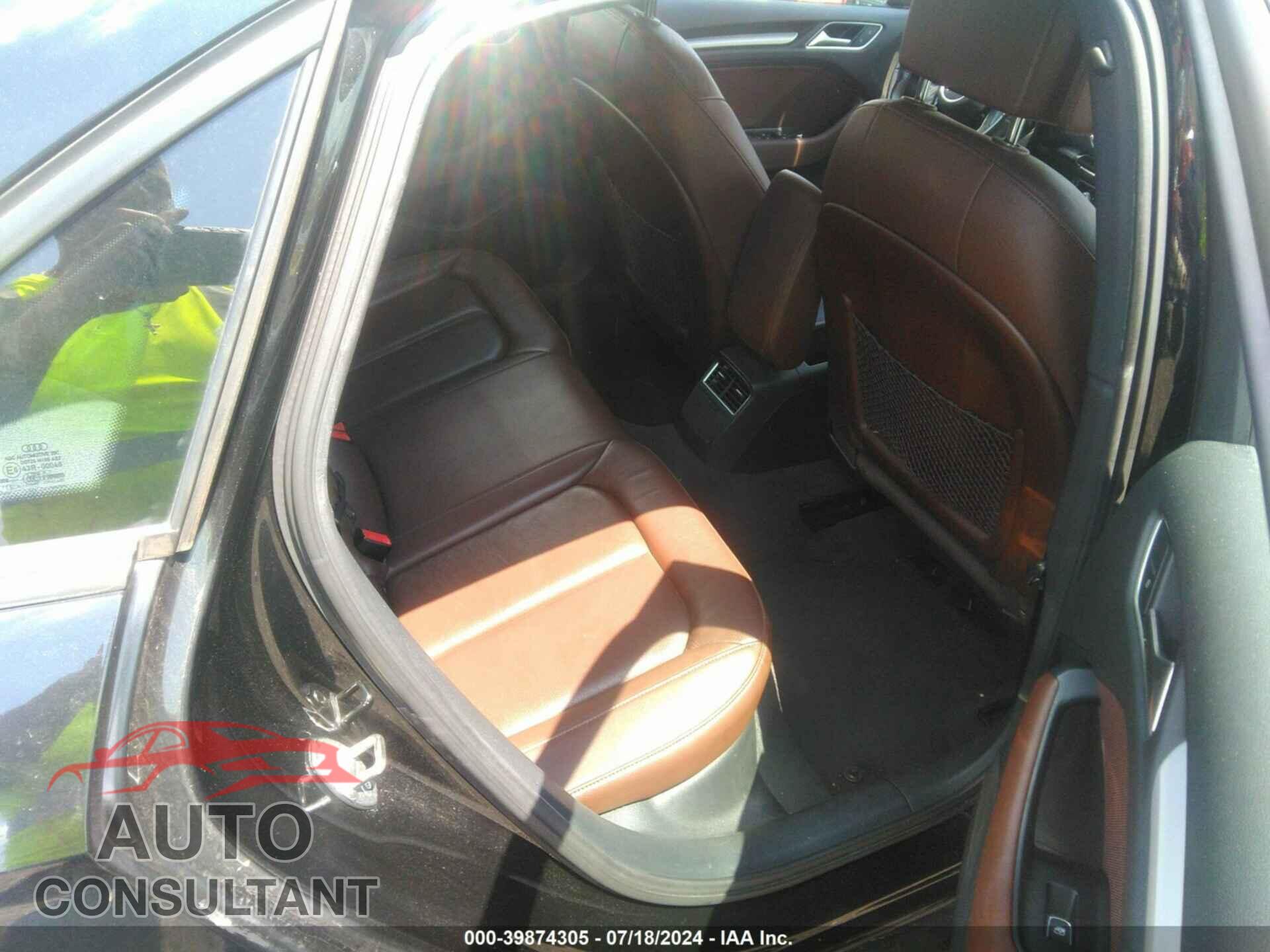 AUDI A3 2017 - WAUB8GFF8H1042103